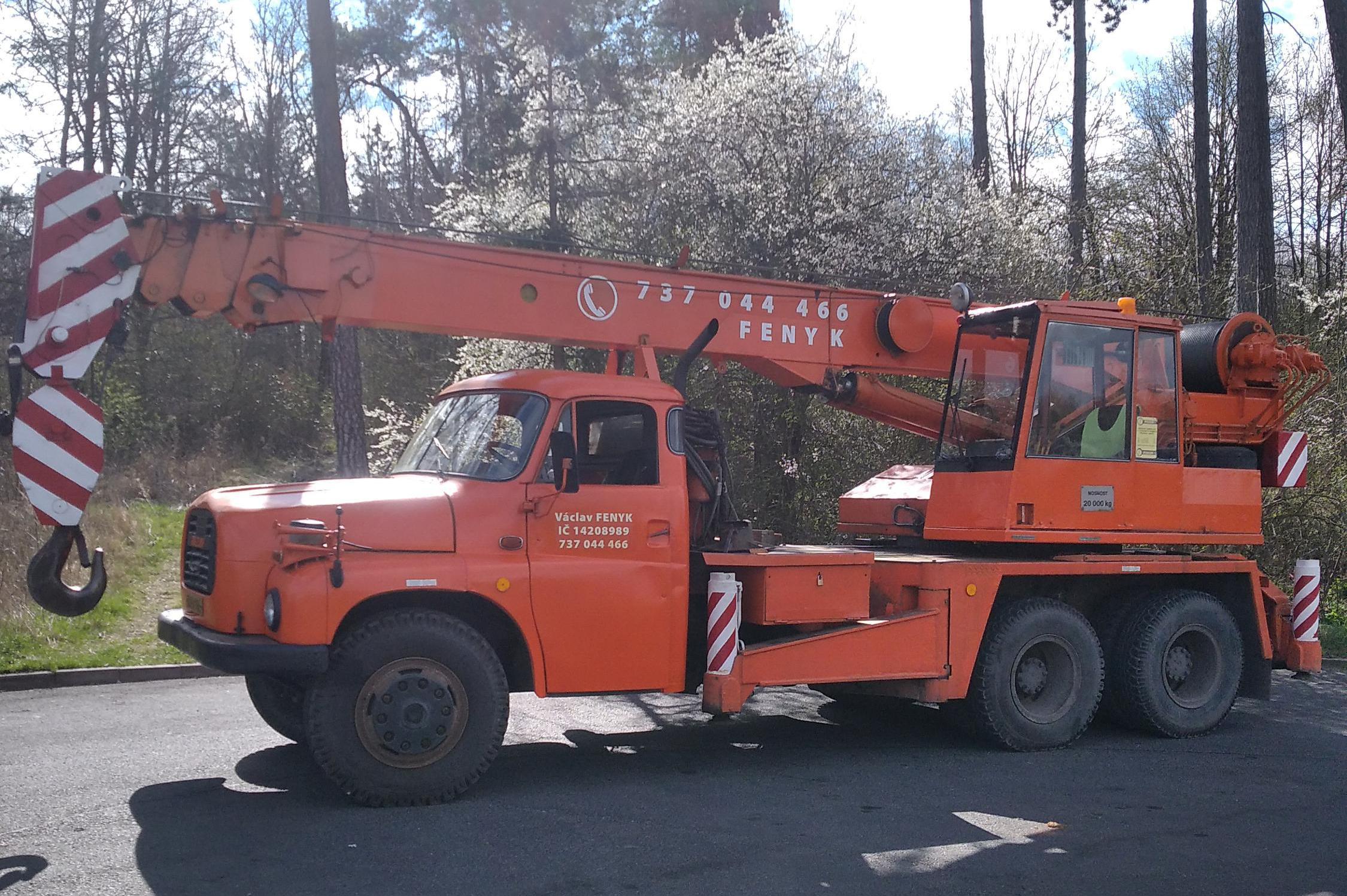 Jeřábové práce - Václav Fenyk foto 1