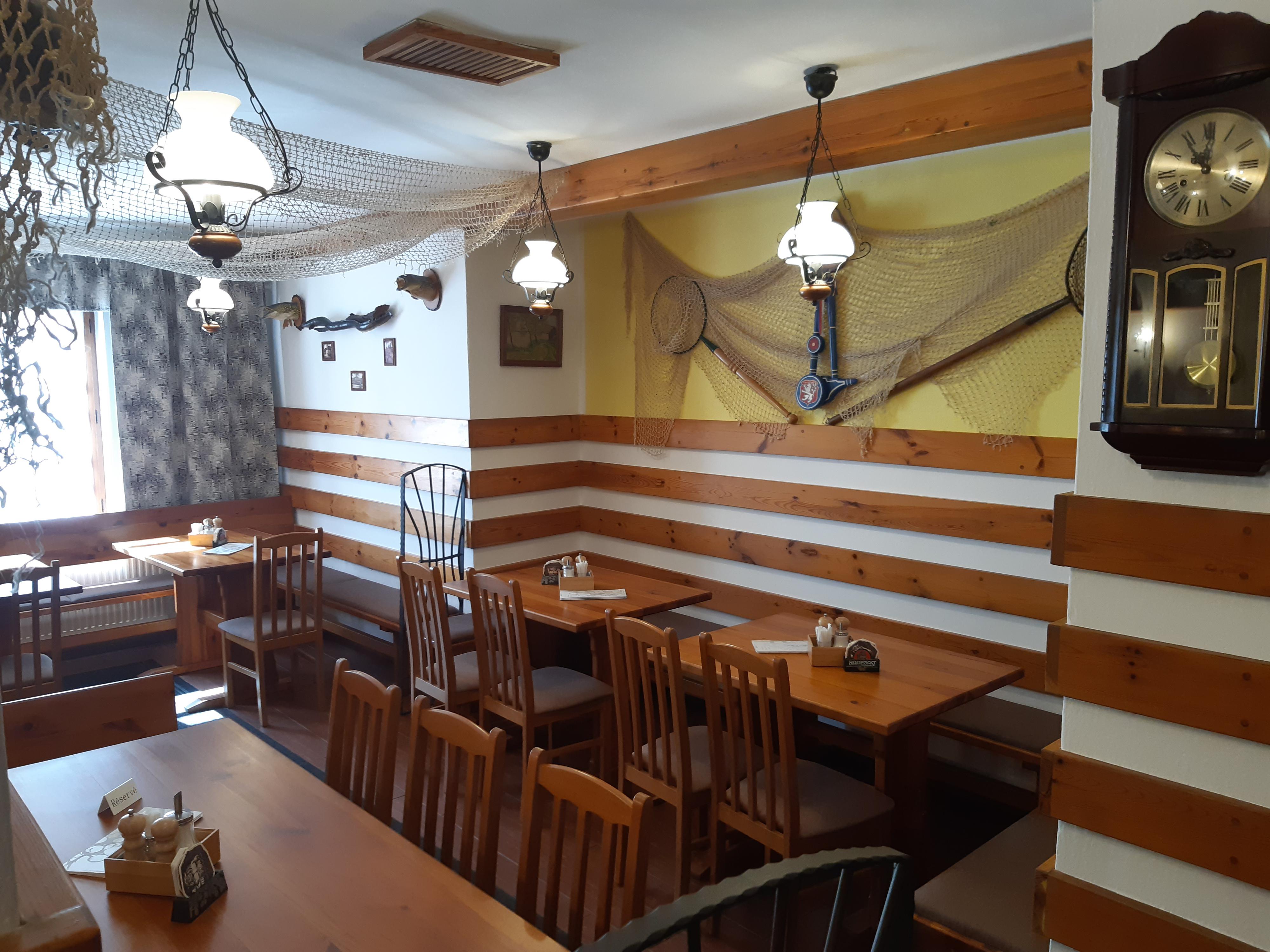 Restaurace Rožmberská bašta foto 2