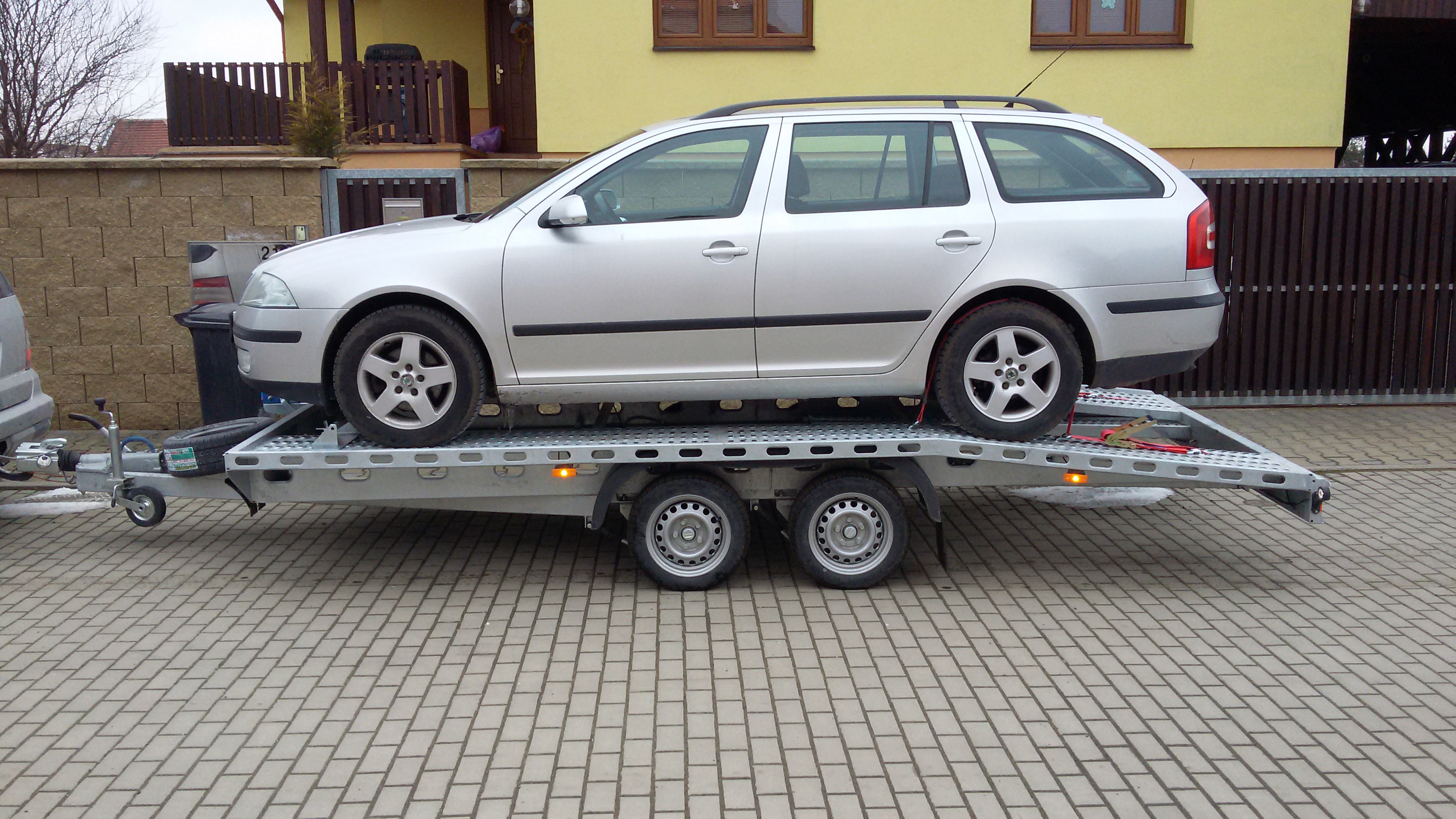 Jan Mahdík - Prodej auto-moto