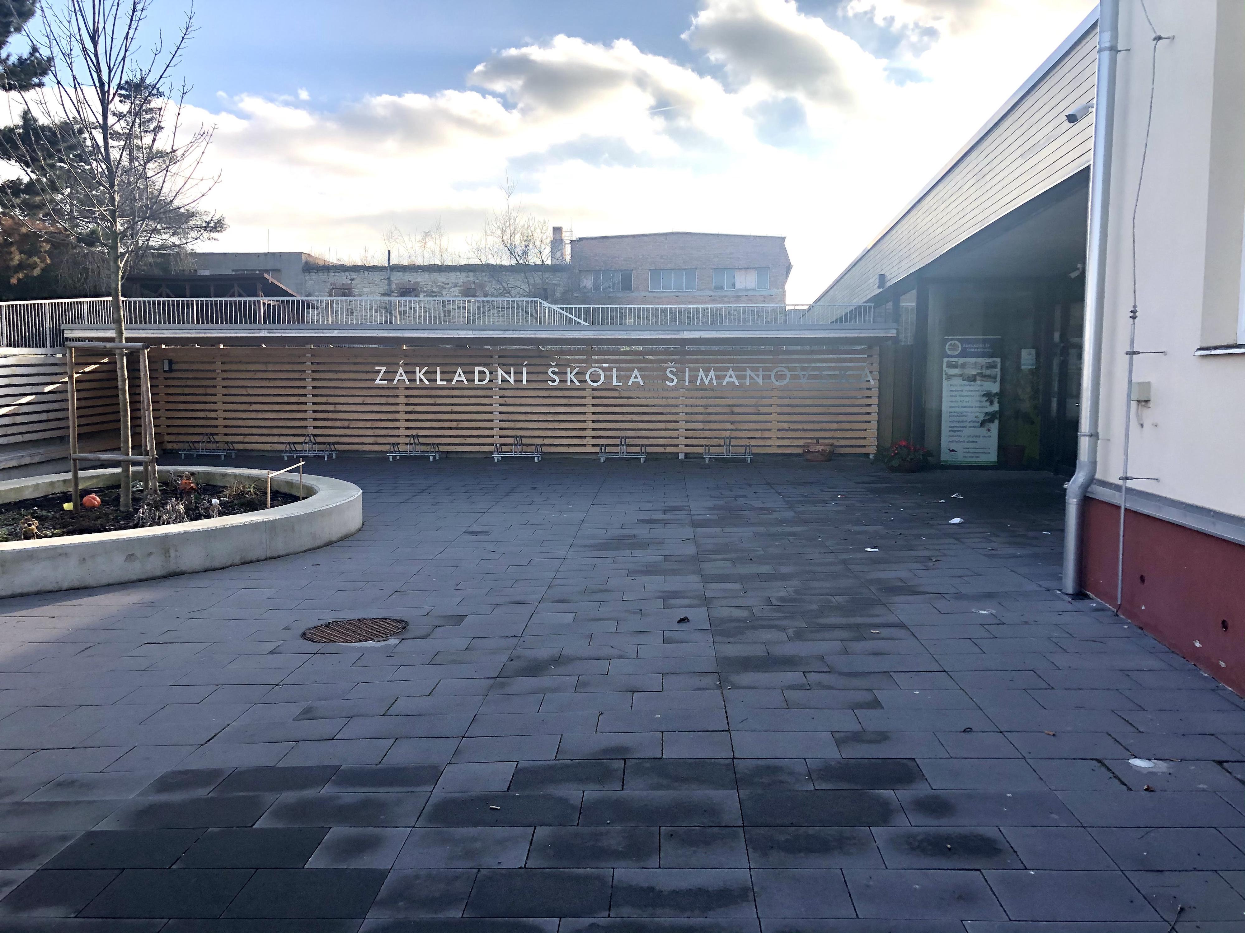 ZŠ, Praha 9 - Kyje, Šimanovská 16 foto 6