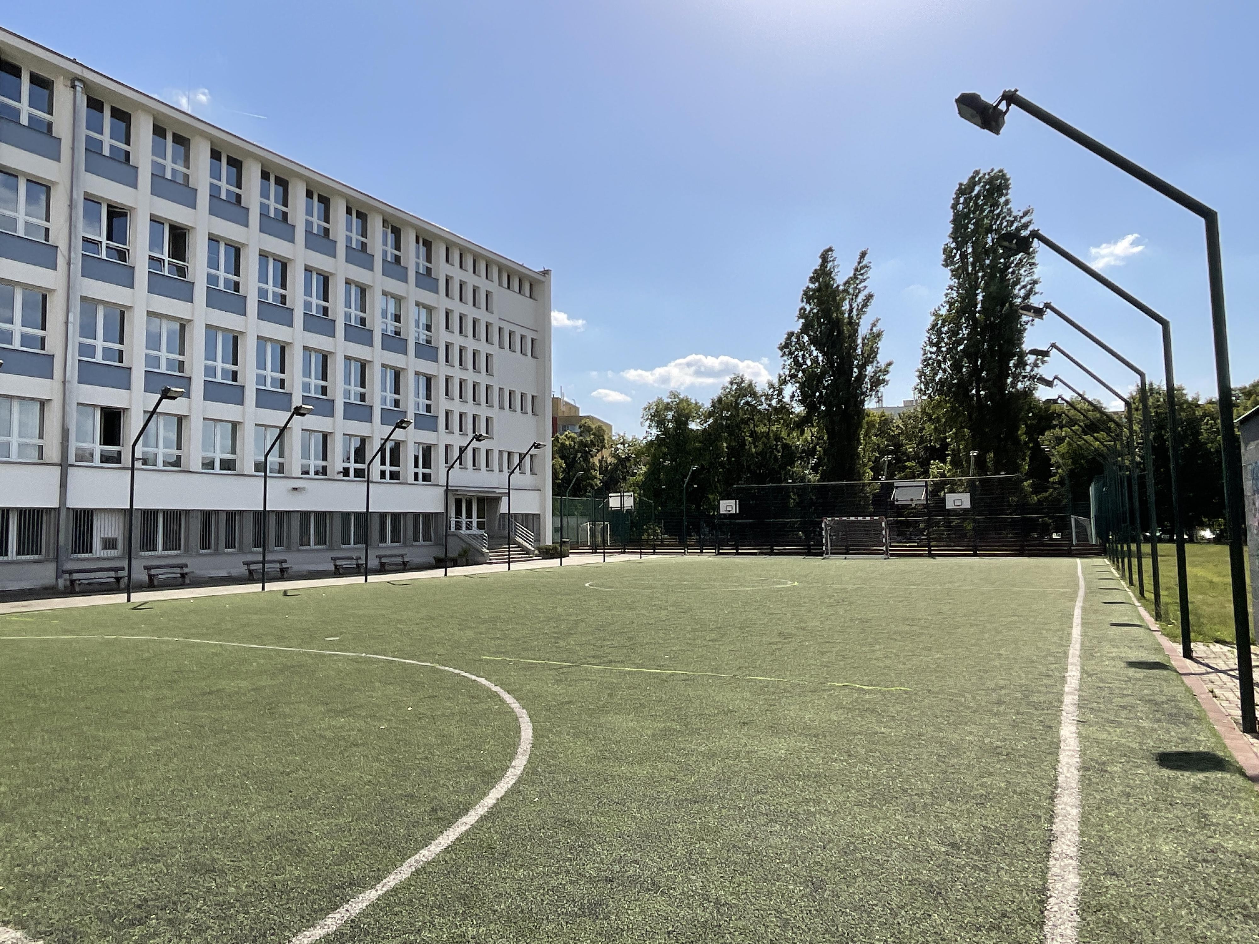 Gymnázium Přípotoční foto 4