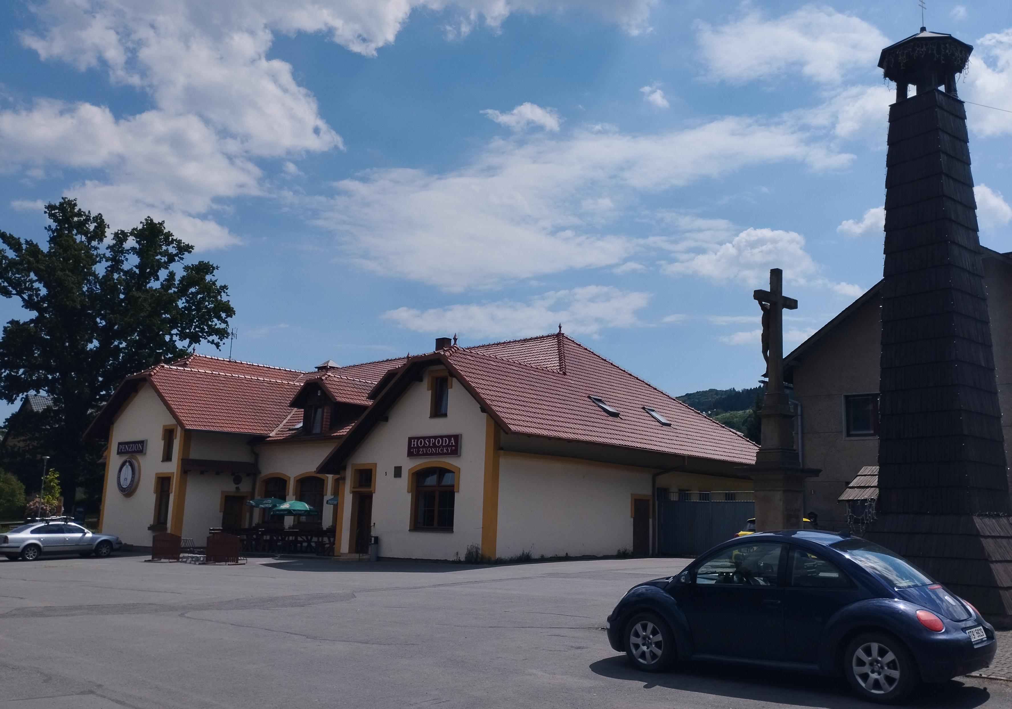 Hospoda U Zvoničky foto 1