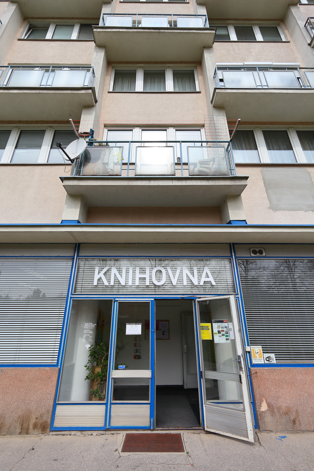 Knihovna Díly, pobočka Krajské knihovny Františka Bartoše ve Zlíně foto 3