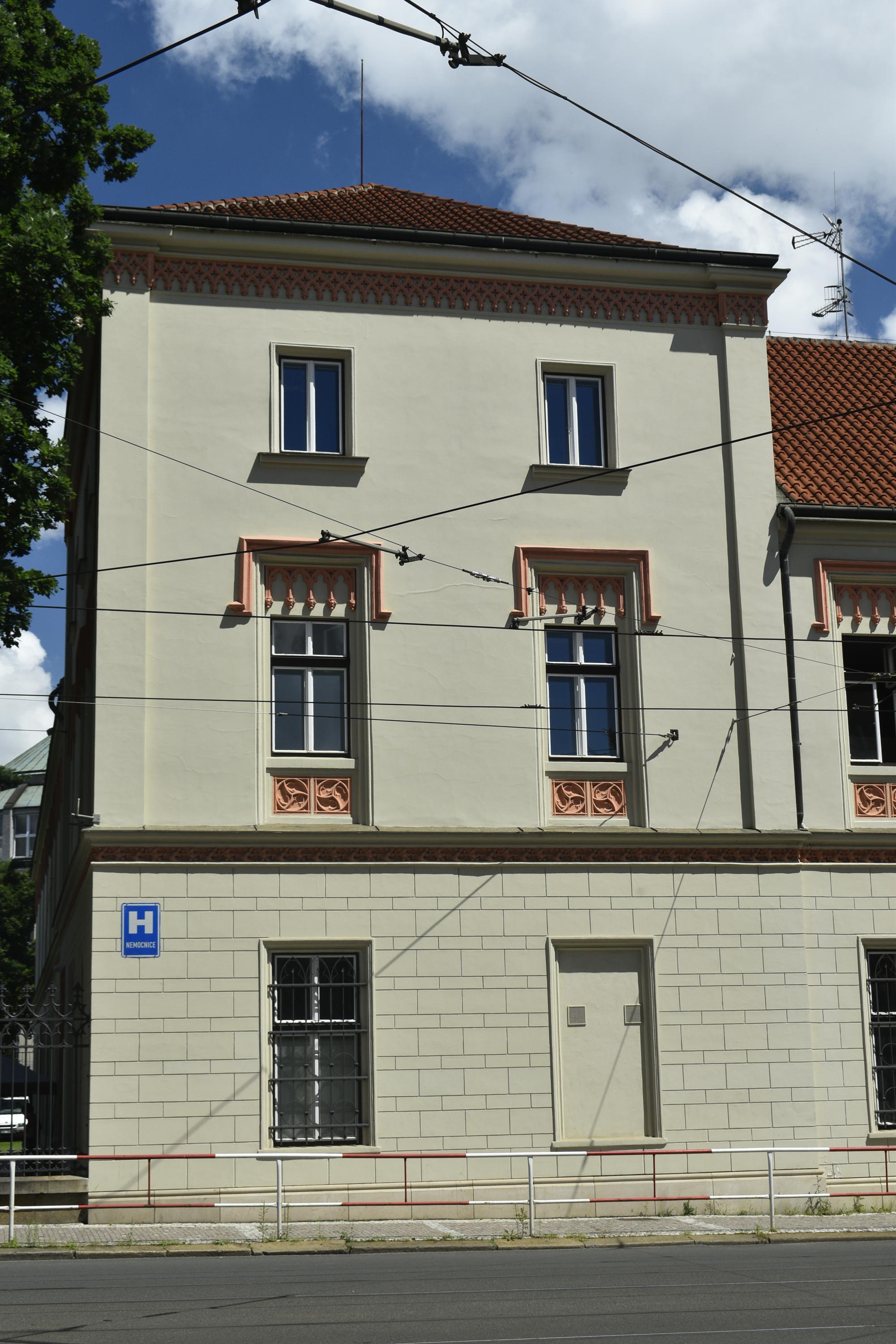 Knihovna Revmatologického ústavu foto 2