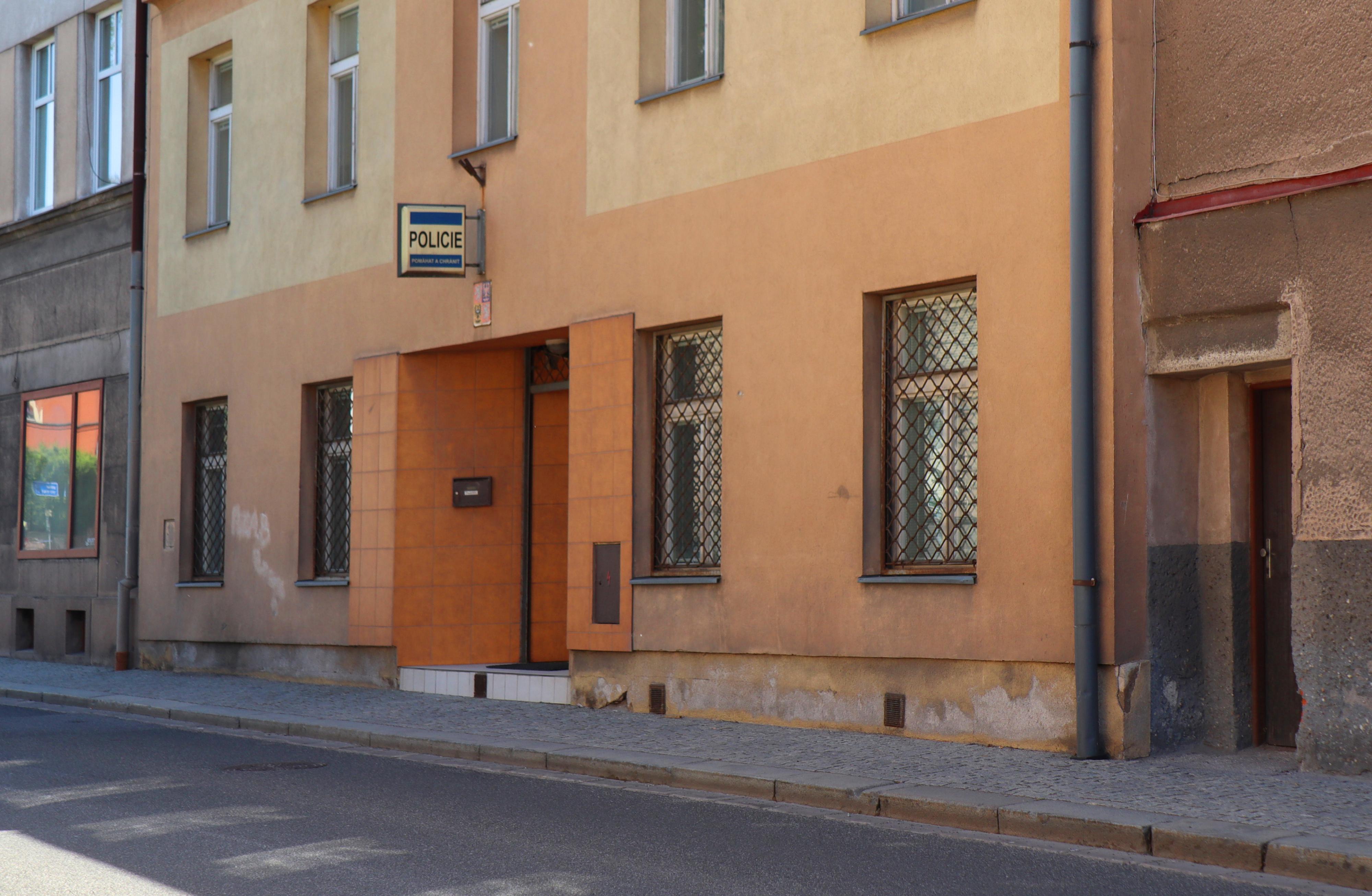 Policie ČR - Obvodní oddělení Hronov foto 4