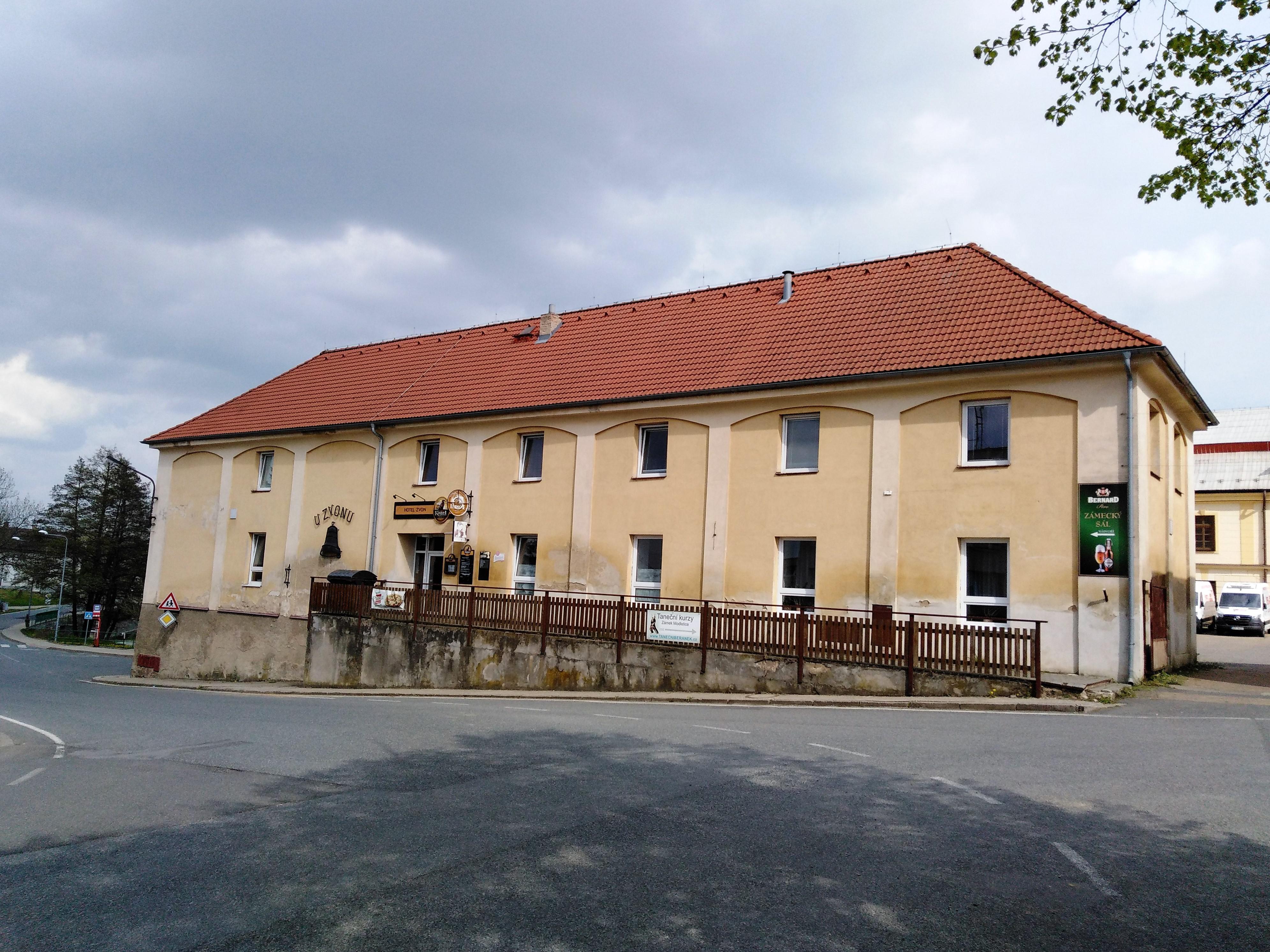 Zámecký sál Modletice, s.r.o. foto 1