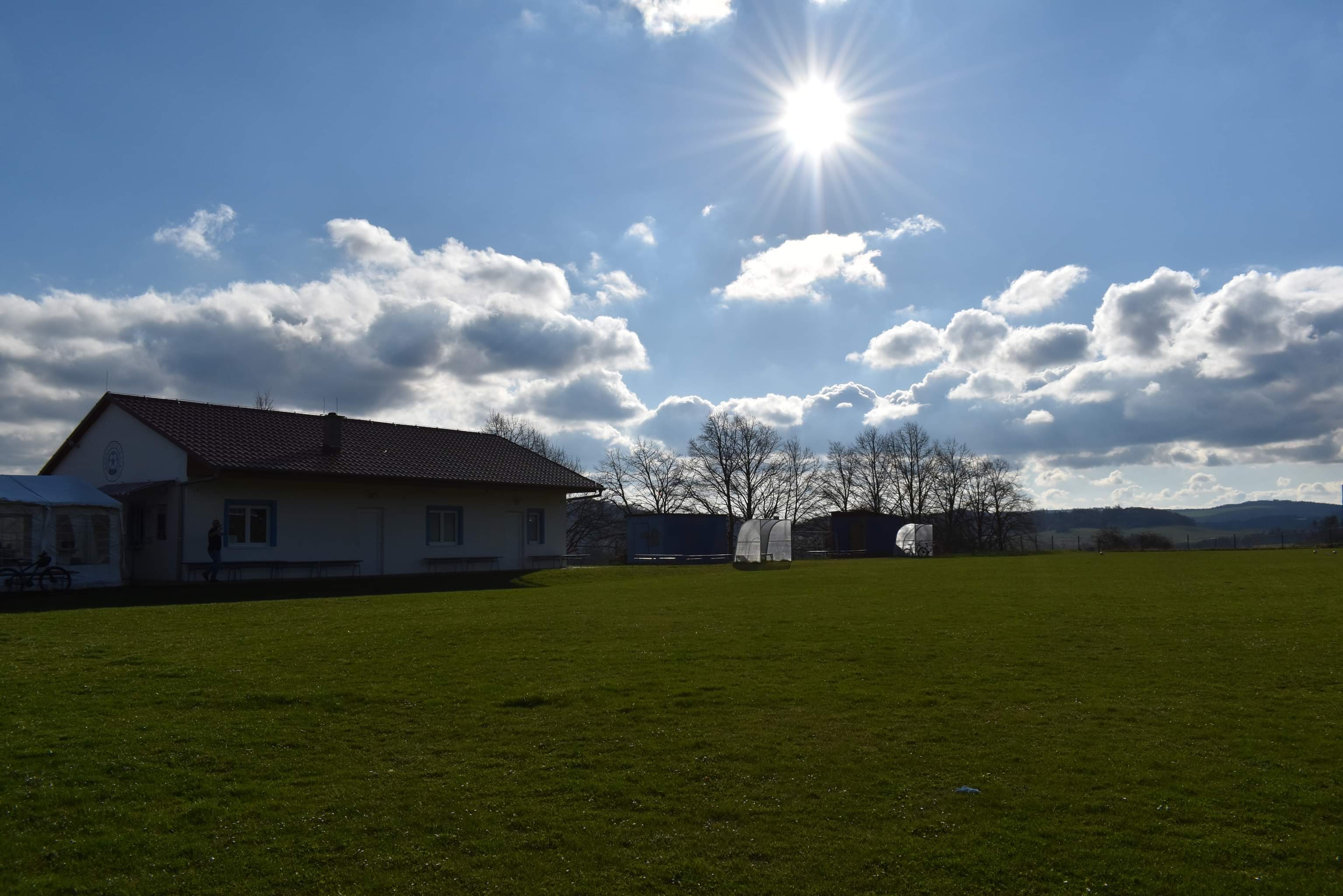 KioSýk - občerstvení na fotbalovém hřišti foto 3