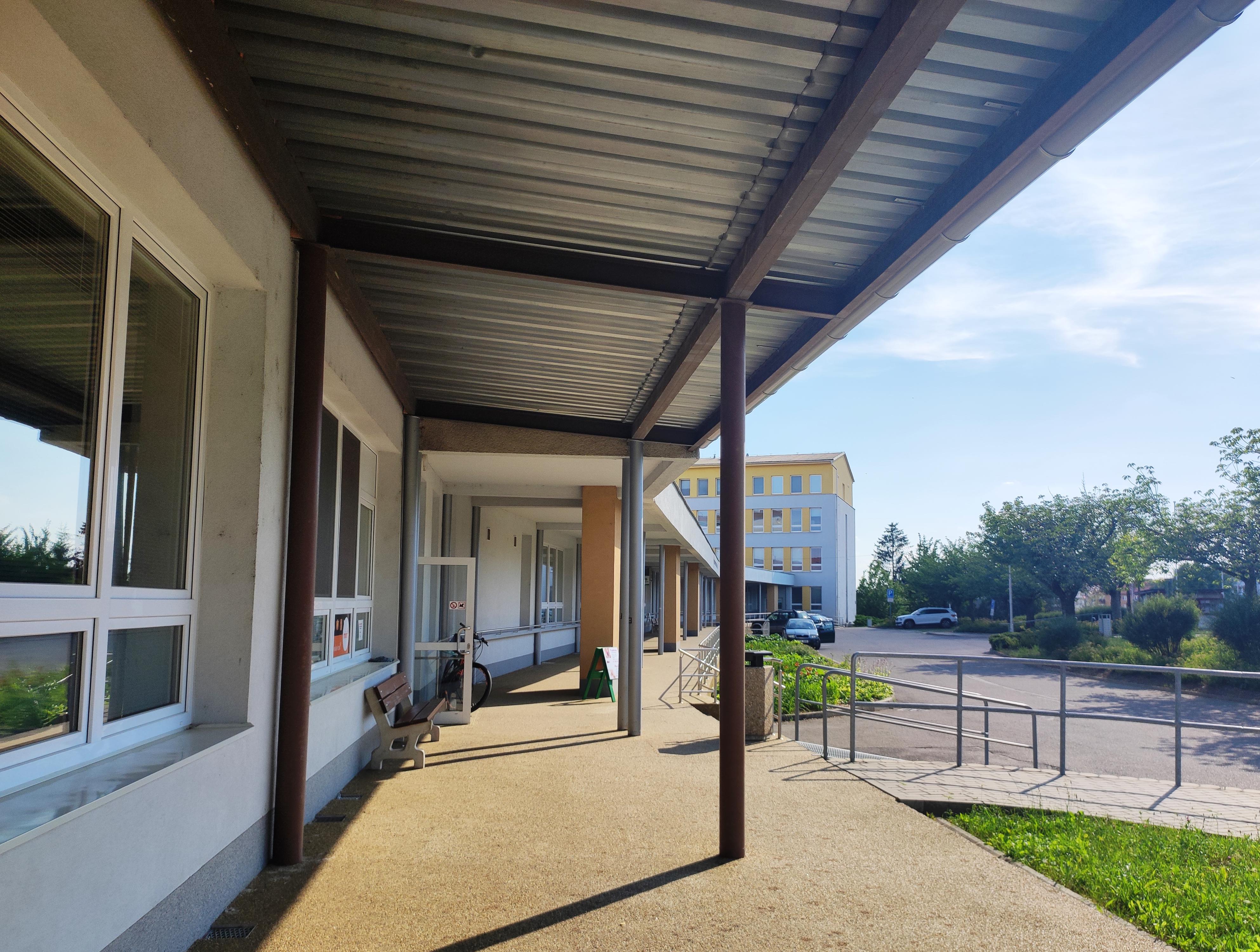 NeuroCentre UH, s.r.o.