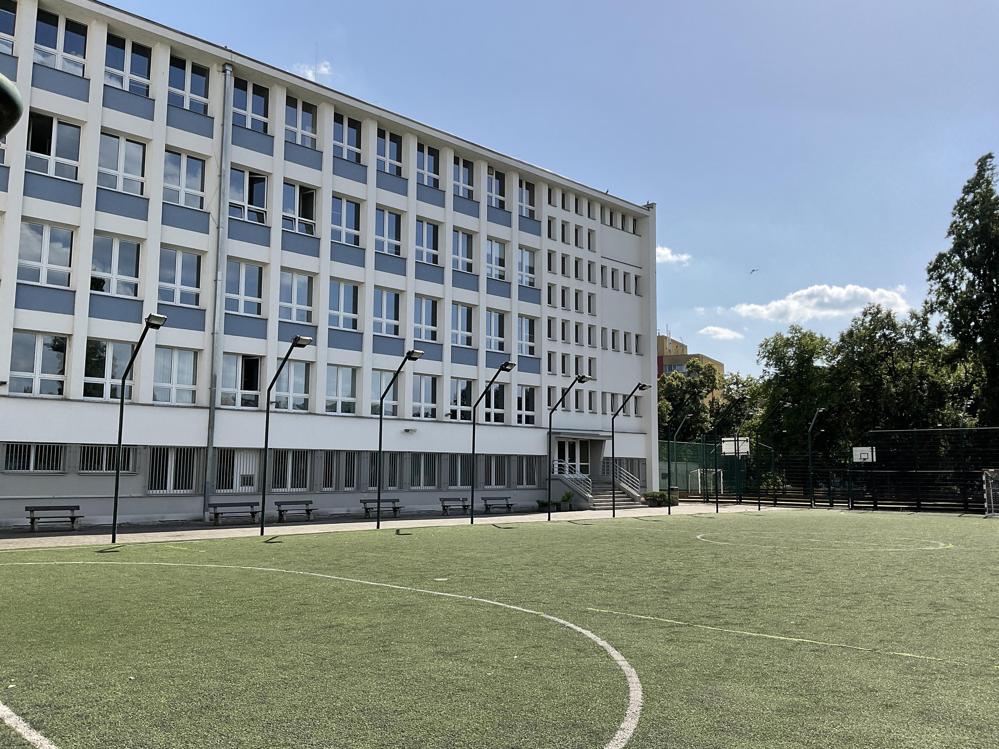 Gymnázium Přípotoční foto 5