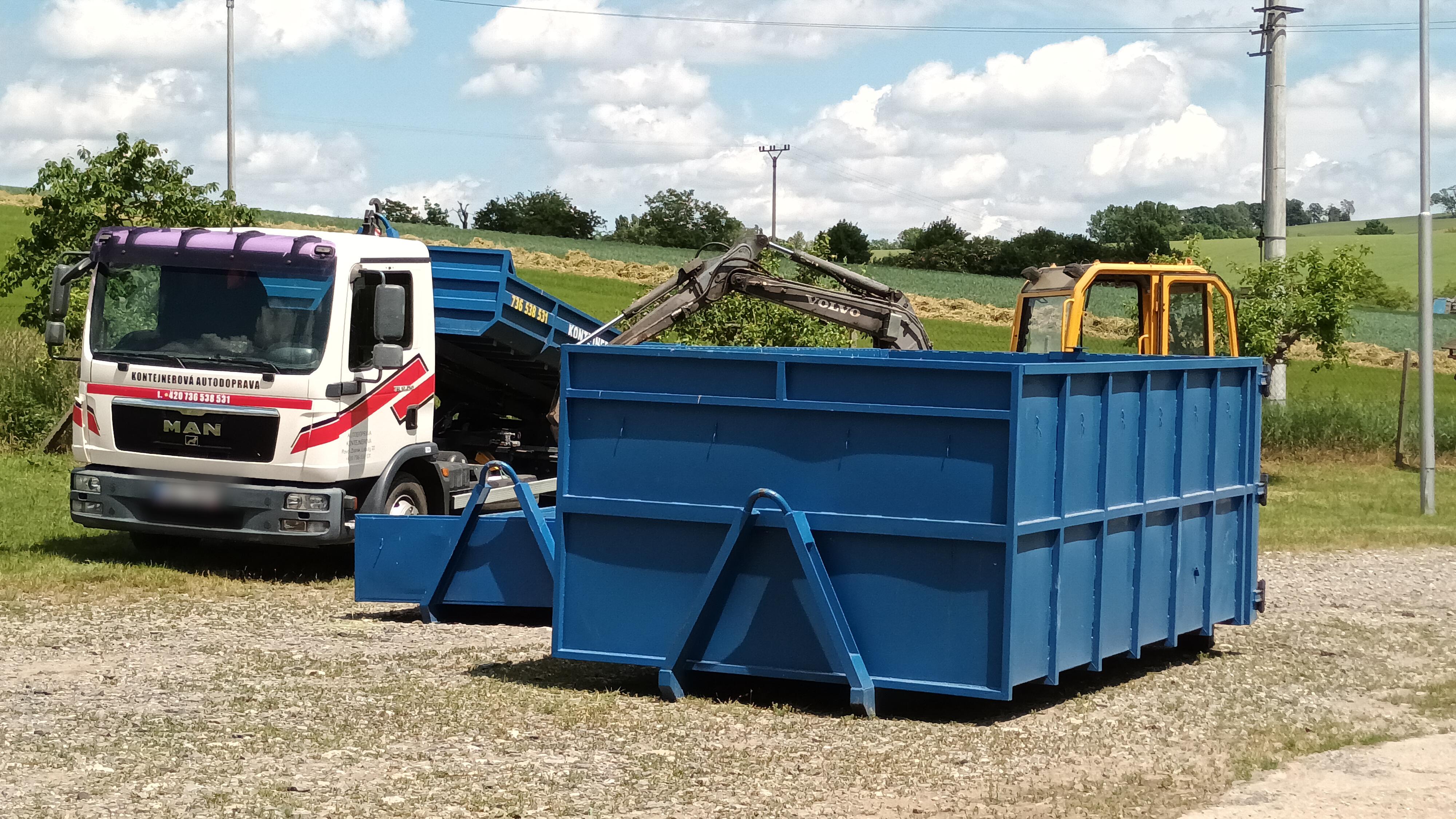 Pavel Zlatník - kontejnery a zemní práce foto 3
