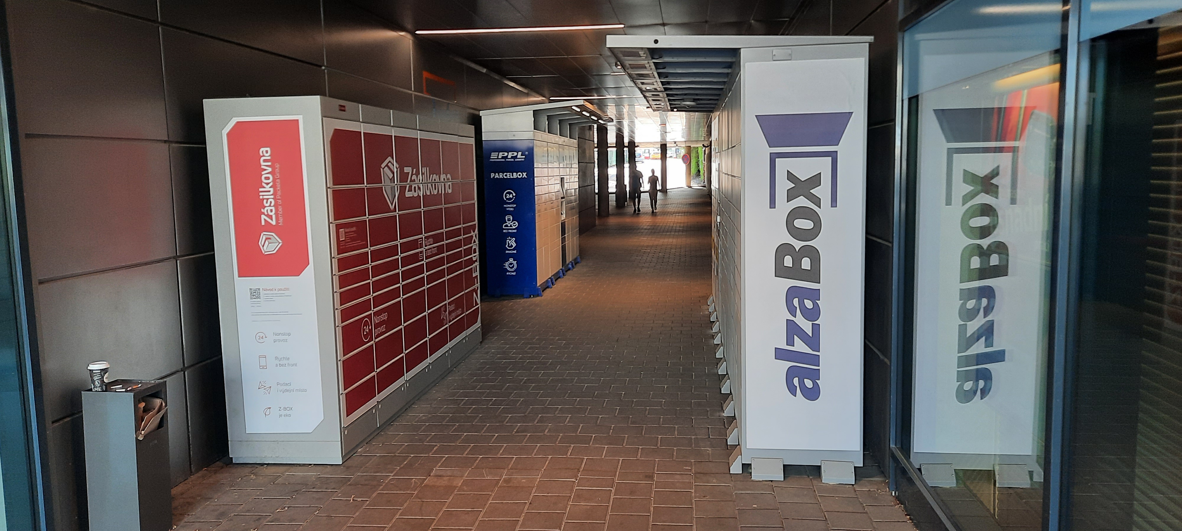 Z-BOX