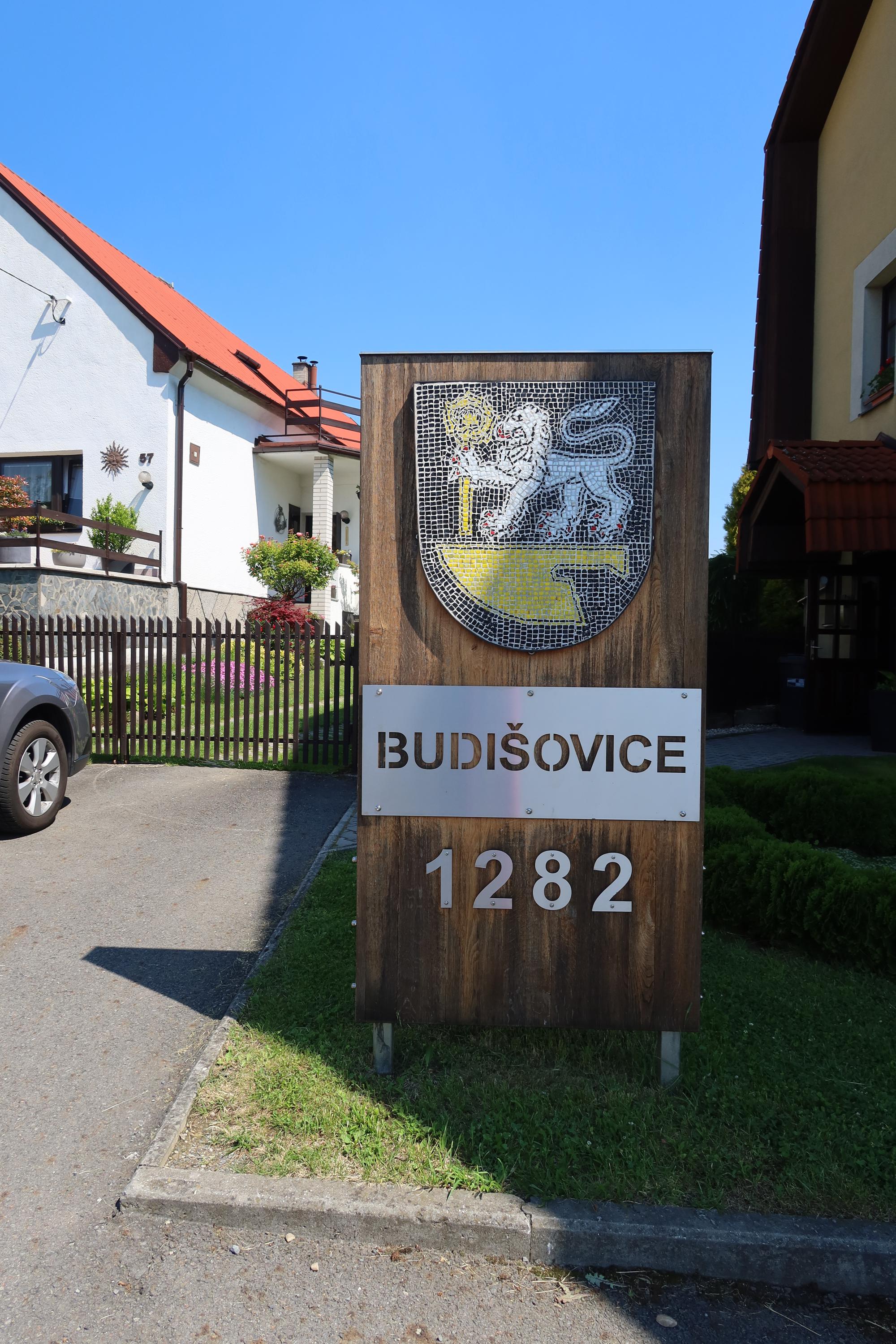 Budišovice - obecní úřad foto 1