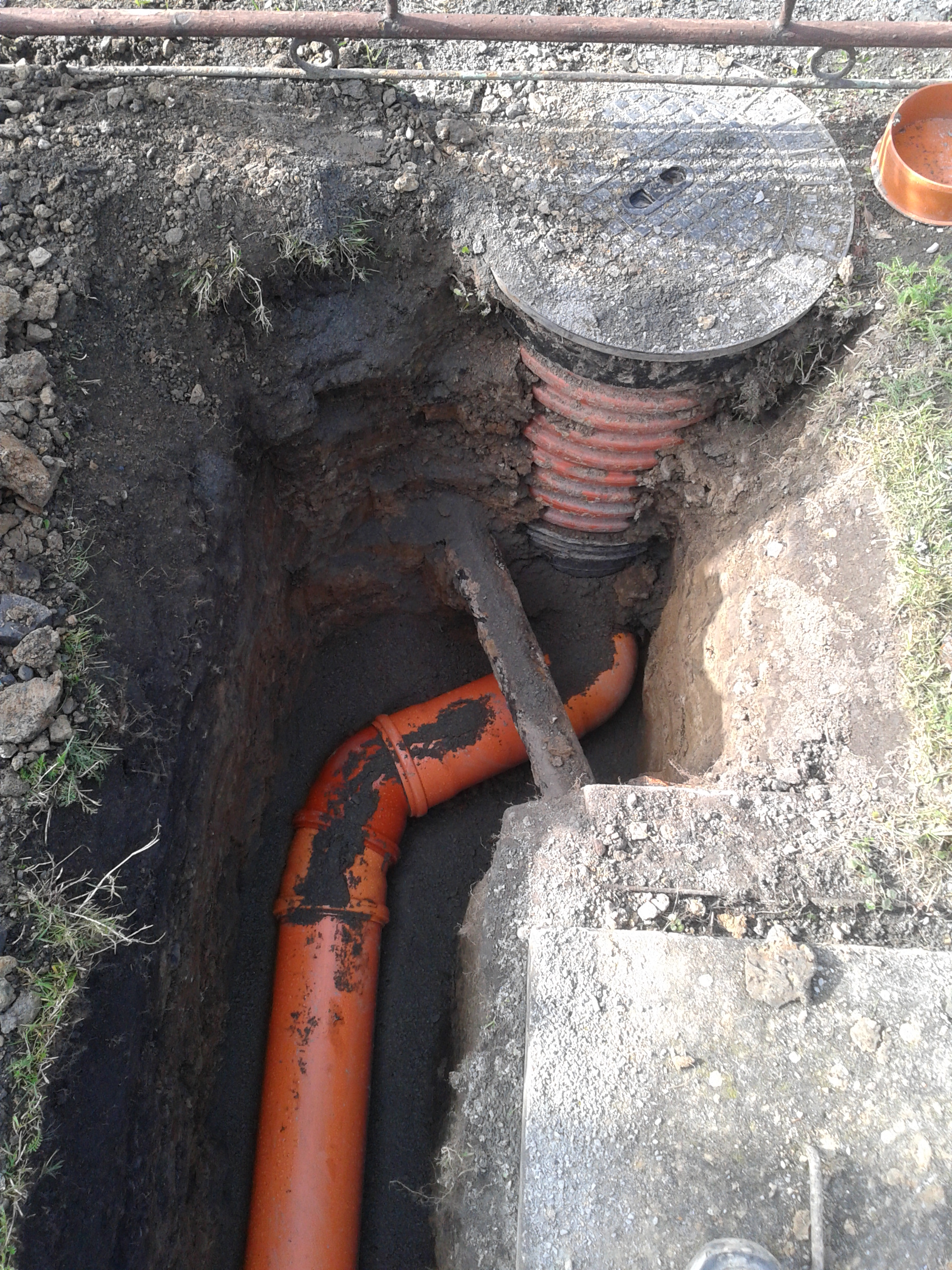 Kanalizace a vodovody Polyak & Vavroš foto 3