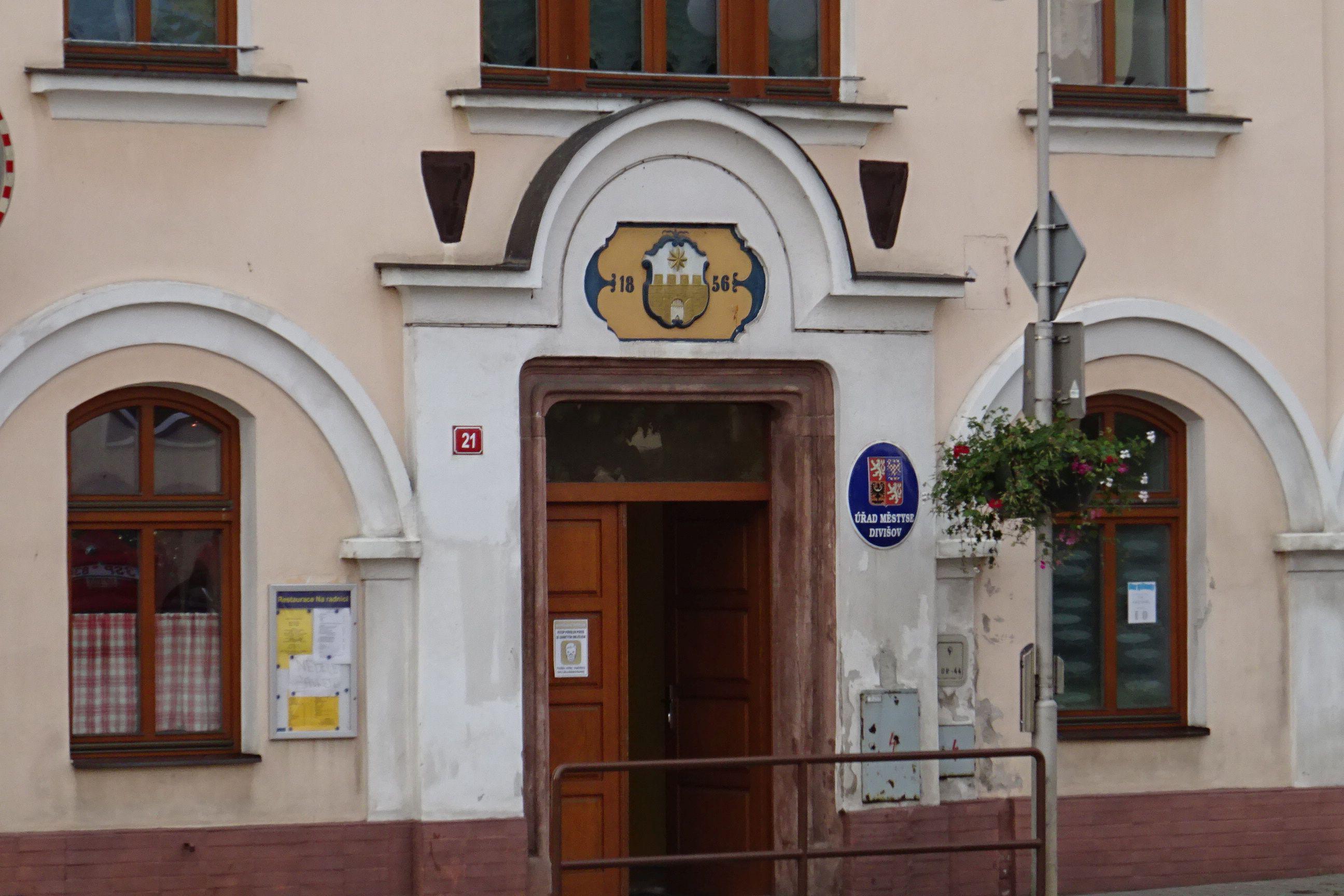 Divišov - úřad městyse foto 5