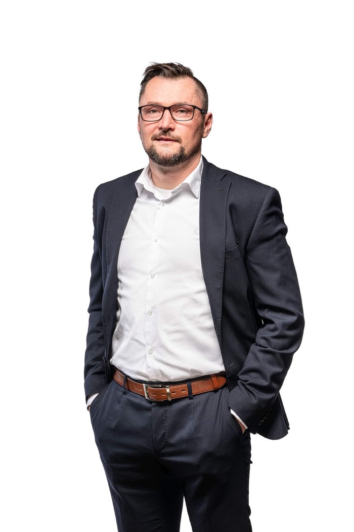 Finanční poradenství Karel Caldr, DiS. EFA foto 2