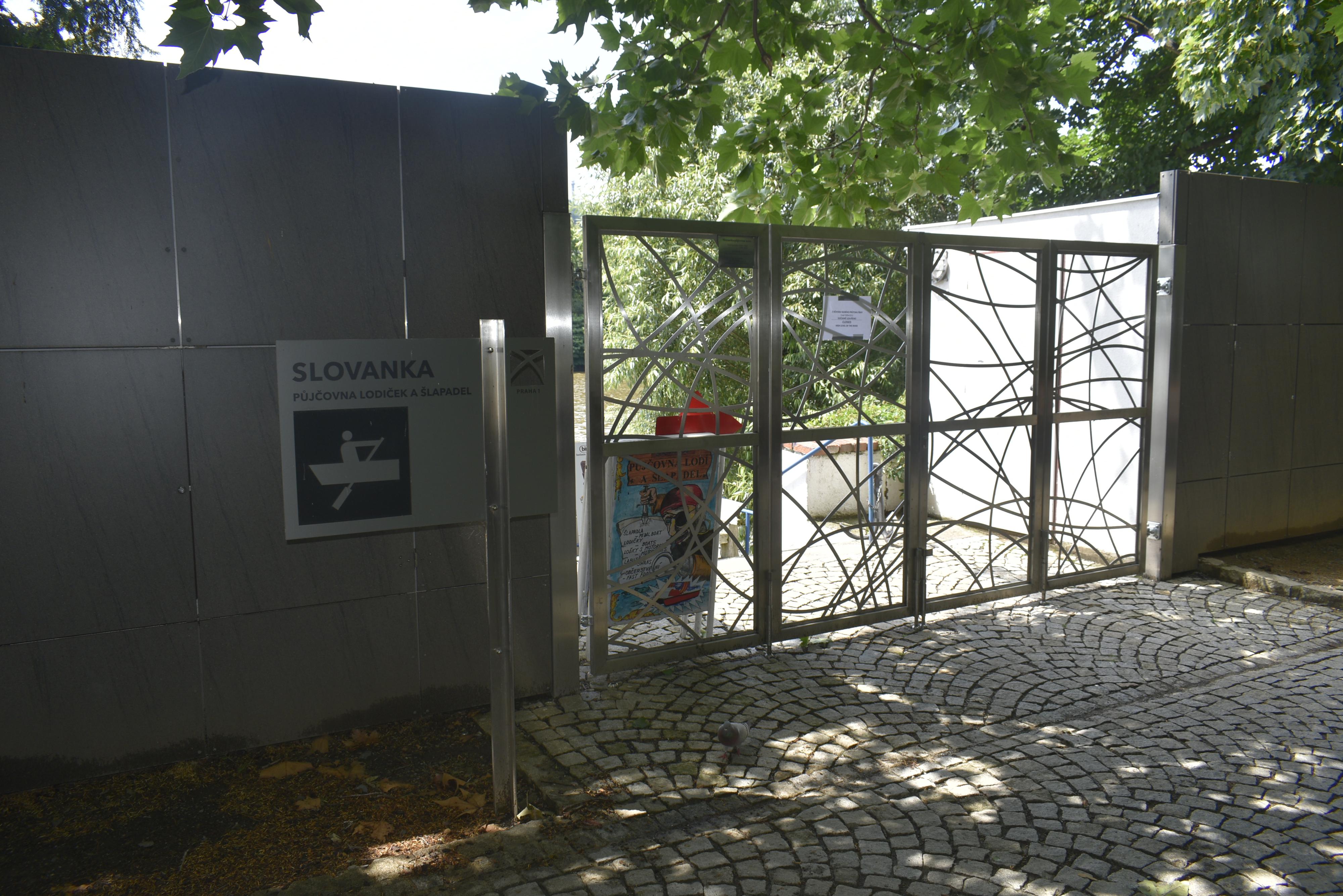 Půjčovna lodiček a šlapadel Slovanka