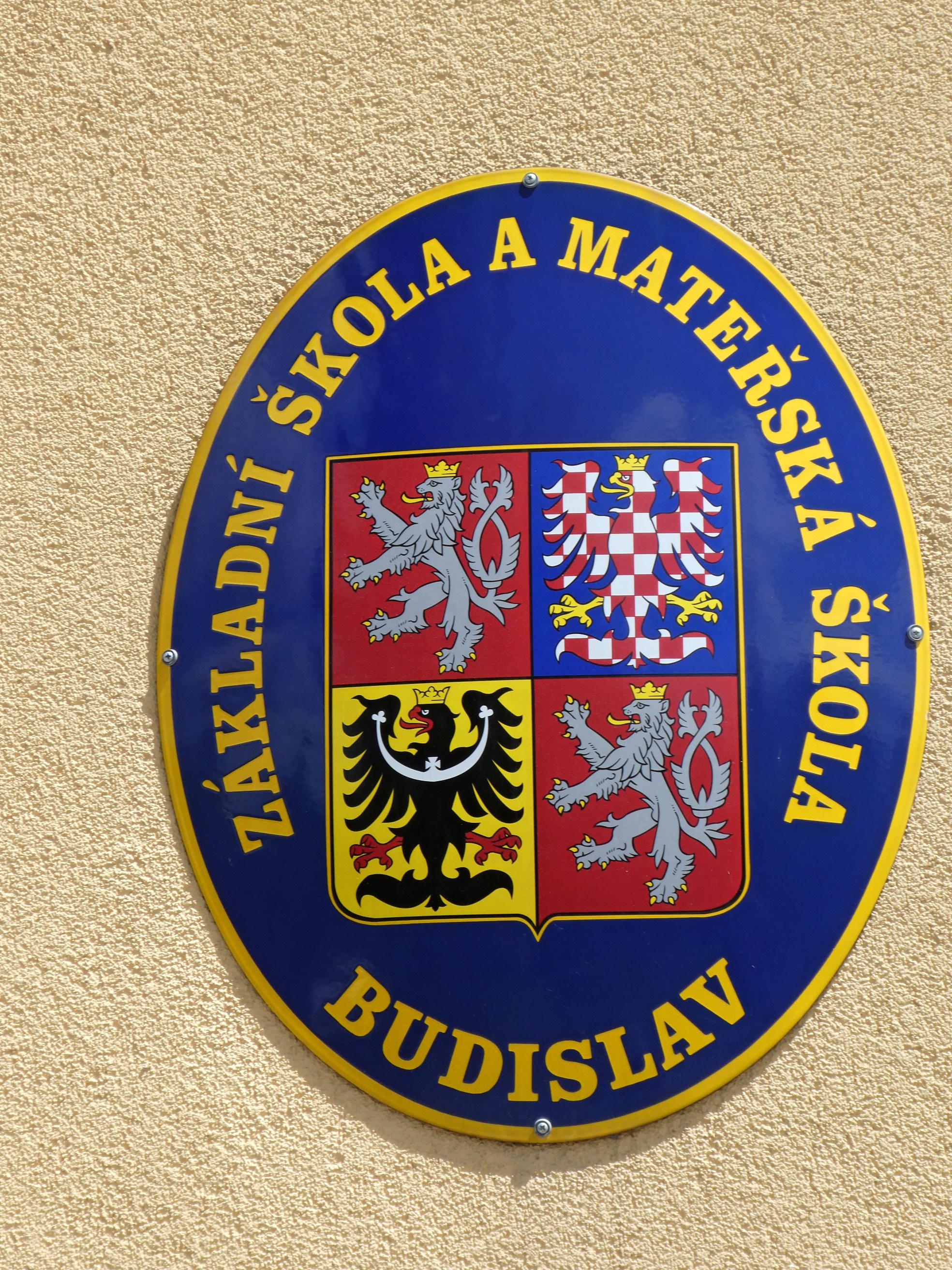 Budislav - obecní úřad foto 4