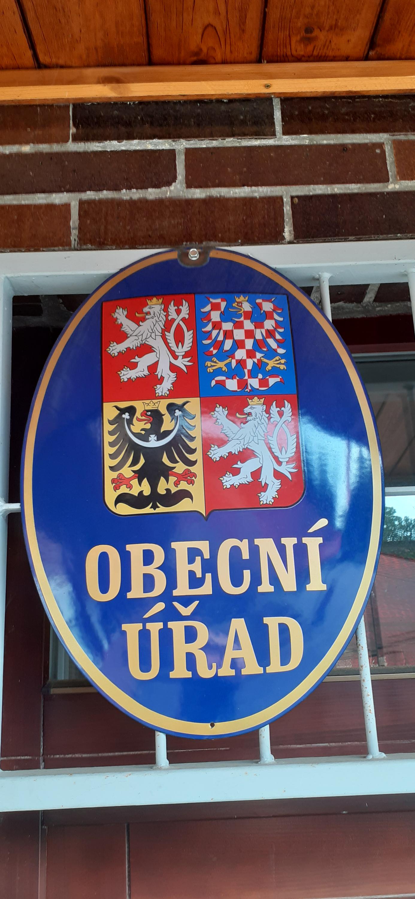 Pičín - obecní úřad foto 3