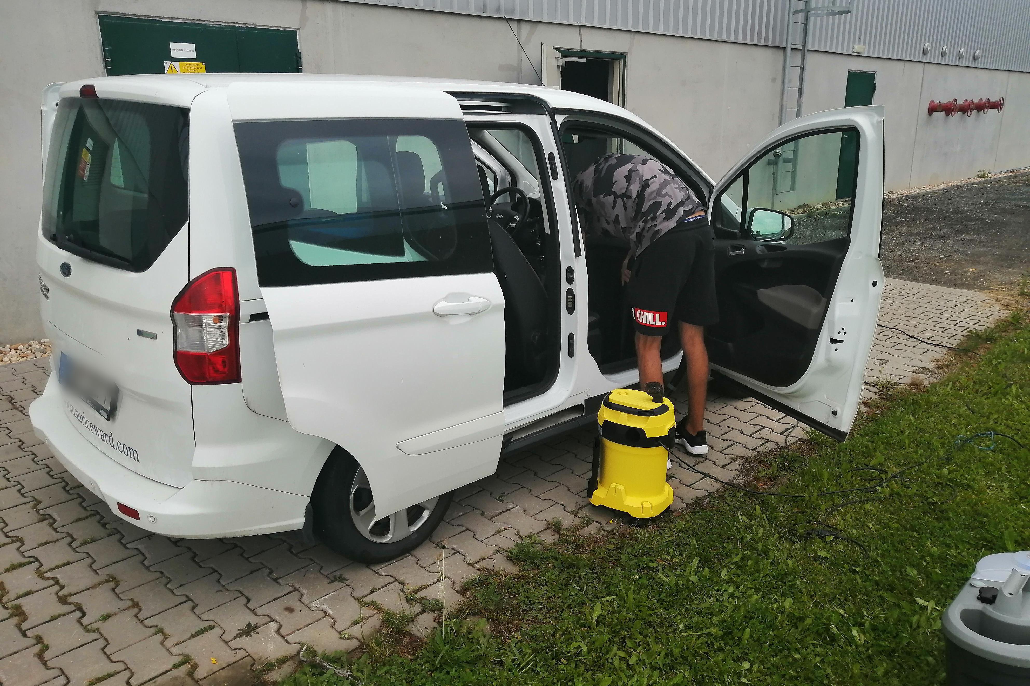 Čištění, úklid a domácí vajíčka - Voldřich