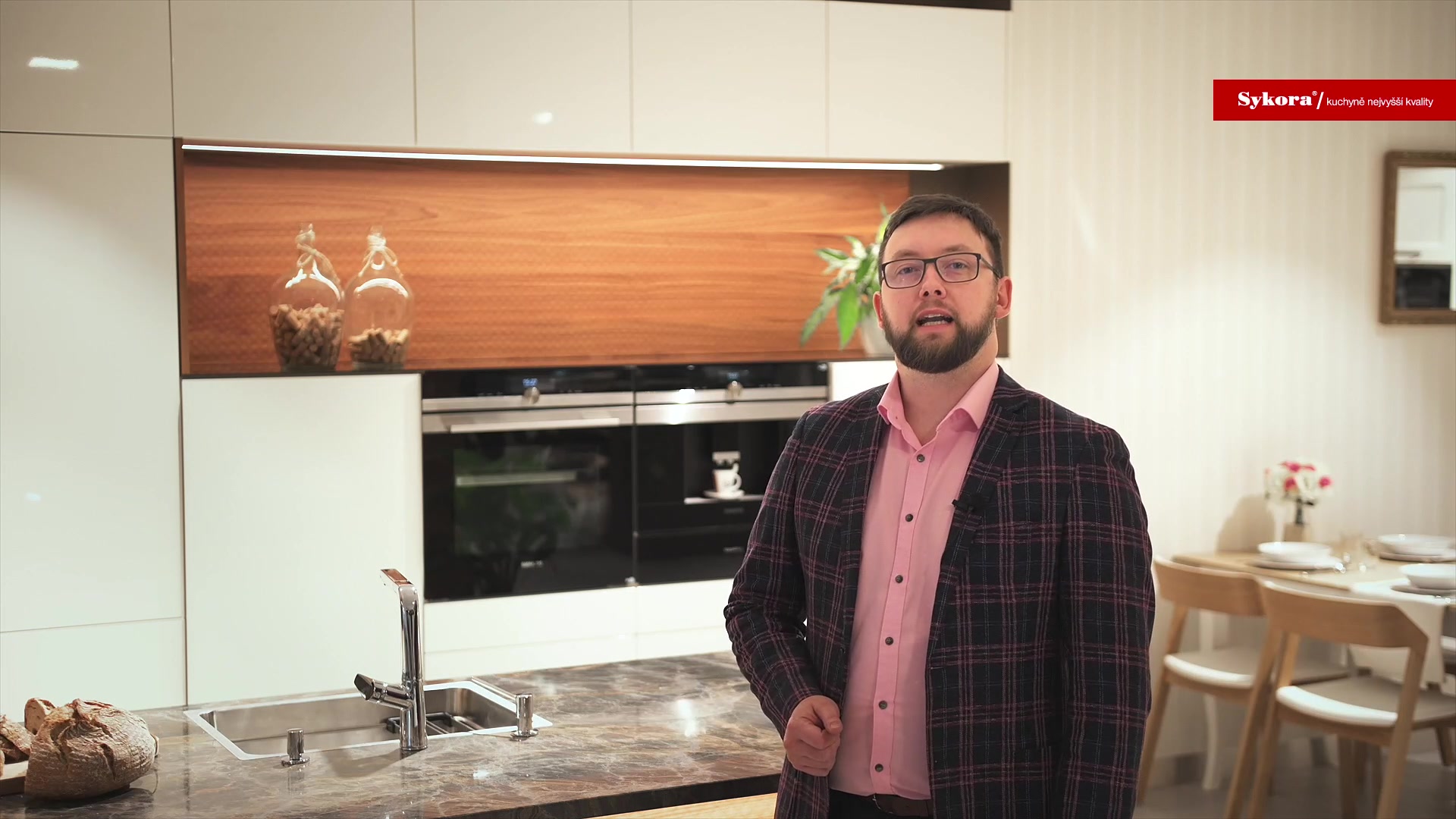 Sykora kuchyně nejvyšší kvality foto 2 (náhled videa)