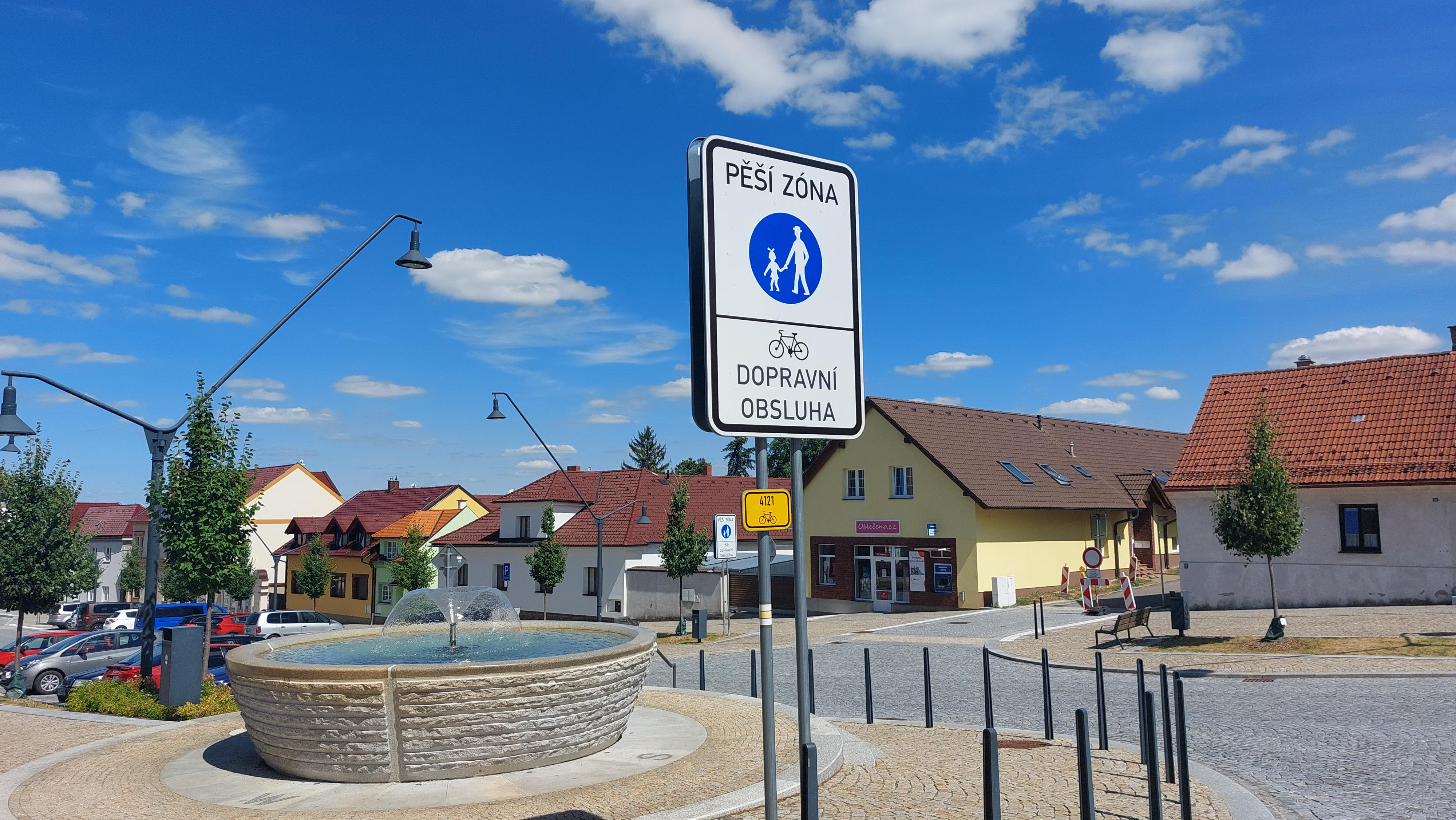 Bankomat České spořitelny foto 3