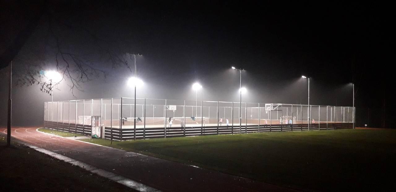 Atletický stadion Josefa Hrona foto 1
