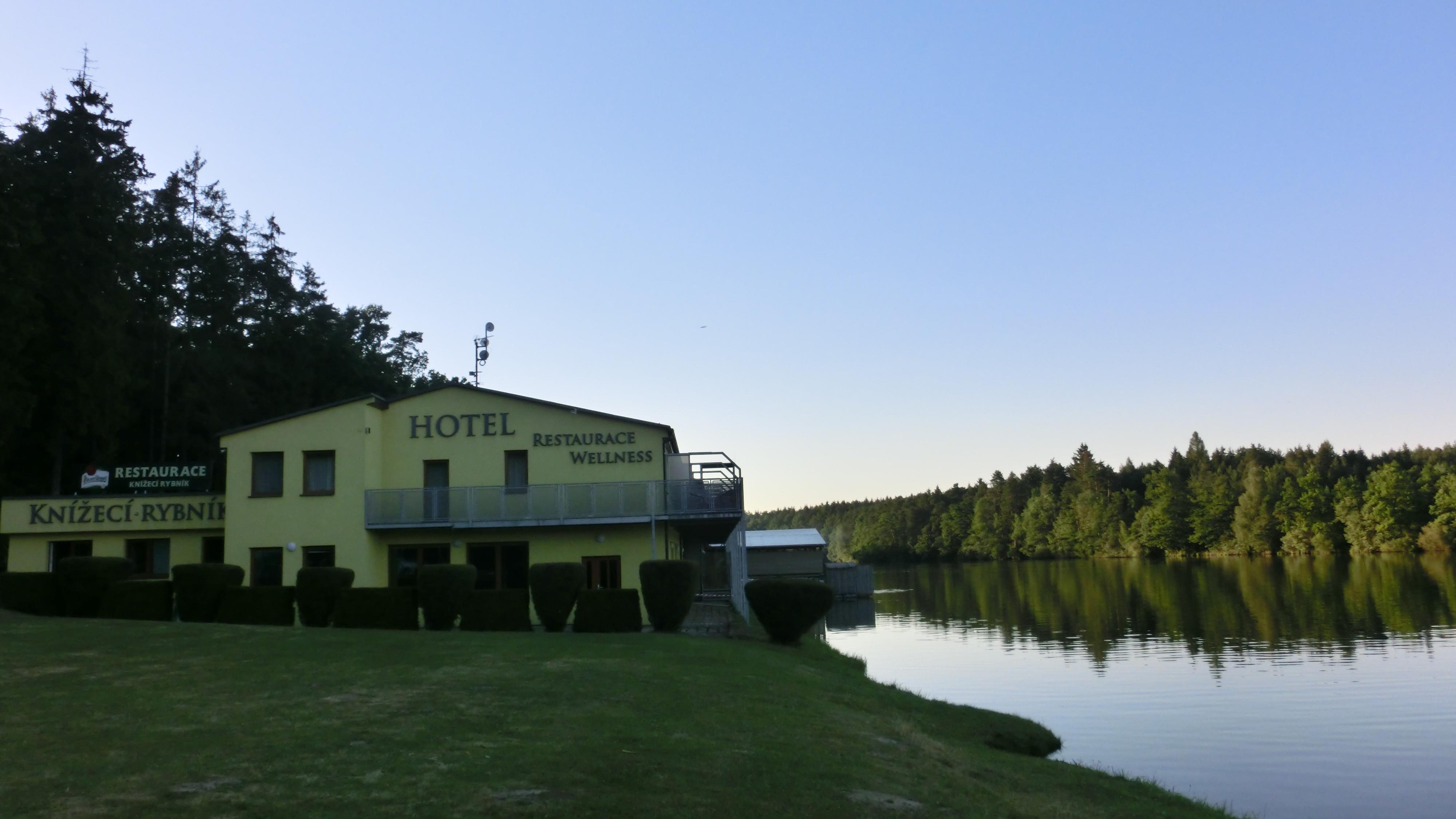 Hotel&Wellness Knížecí rybník foto 2