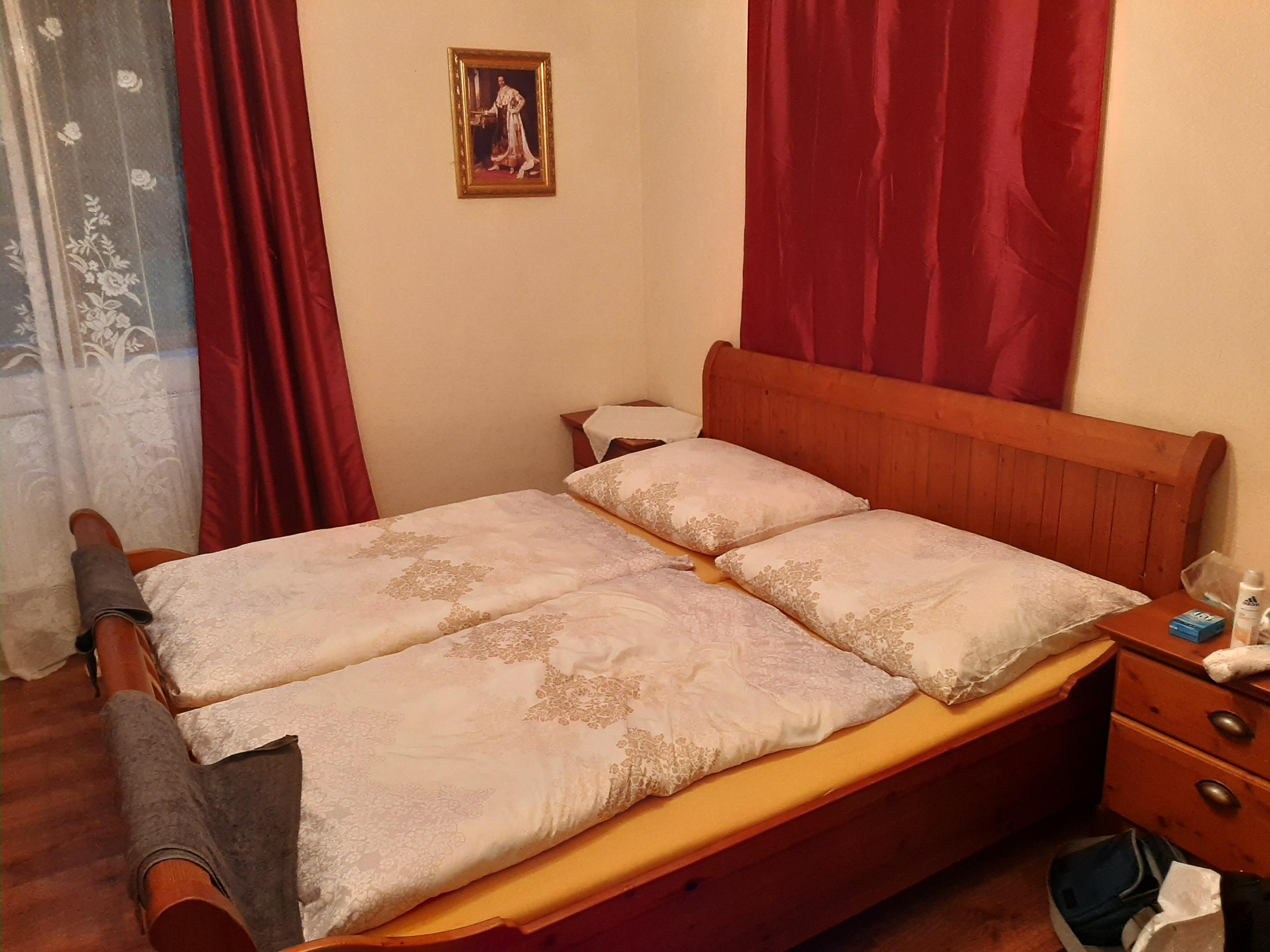 Klub Hubert - Hostinec u kamenného mostu foto 3