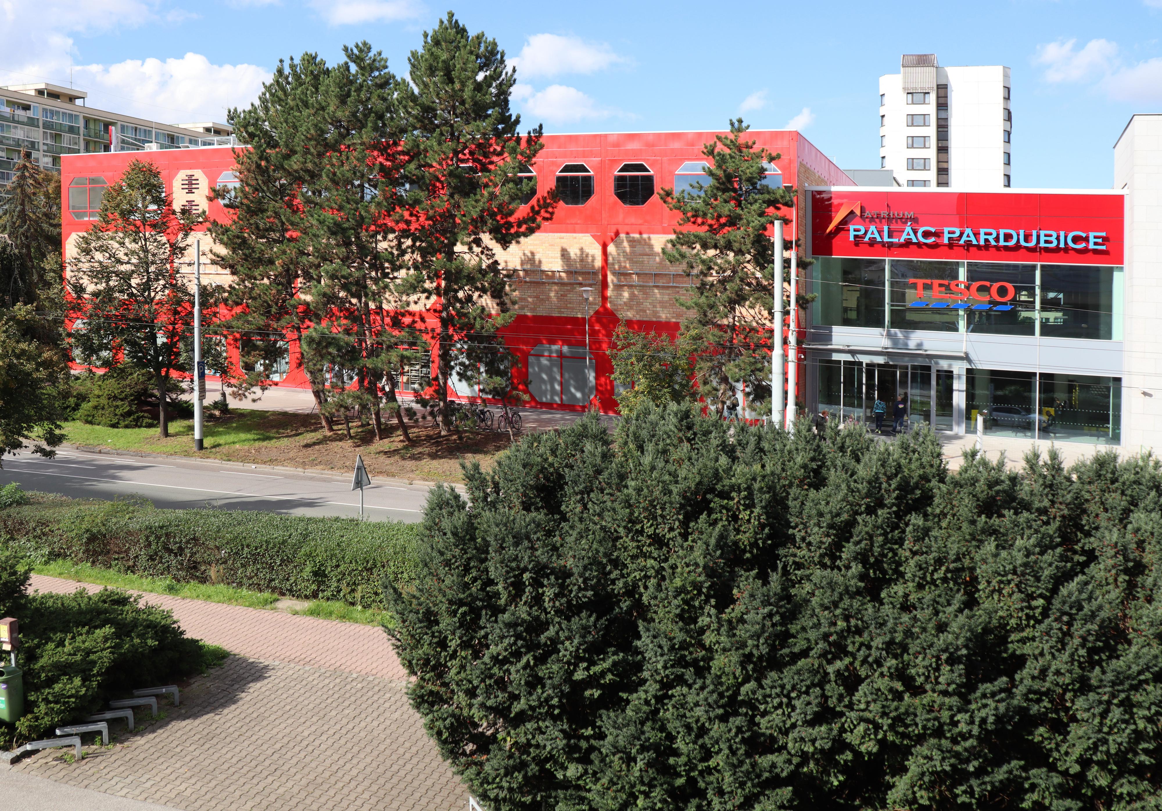 Tesco foto 2