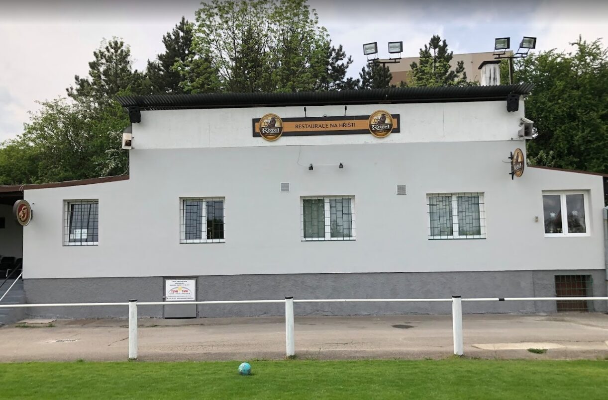 Hospoda Na hřišti Řeporyje foto 1