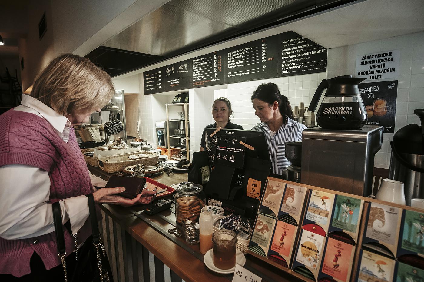 Bistro Mezi řádky - FFUK