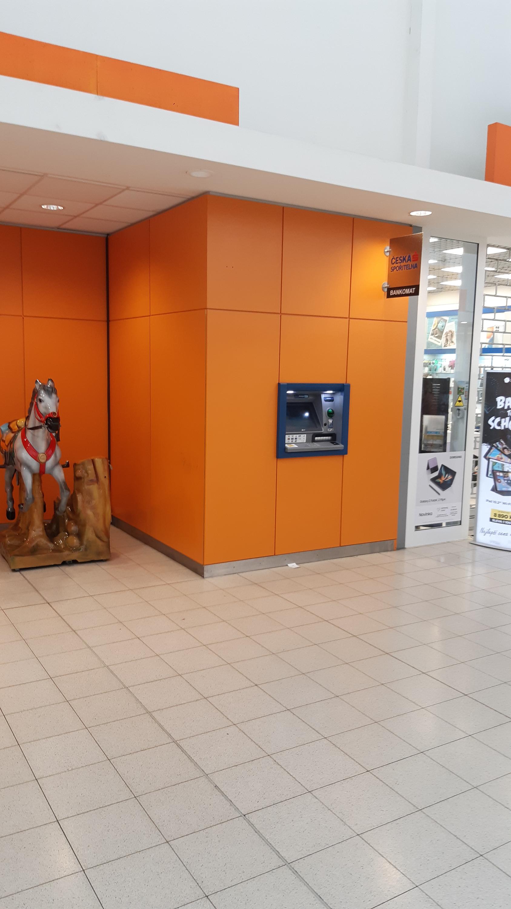 Bankomat České spořitelny foto 3