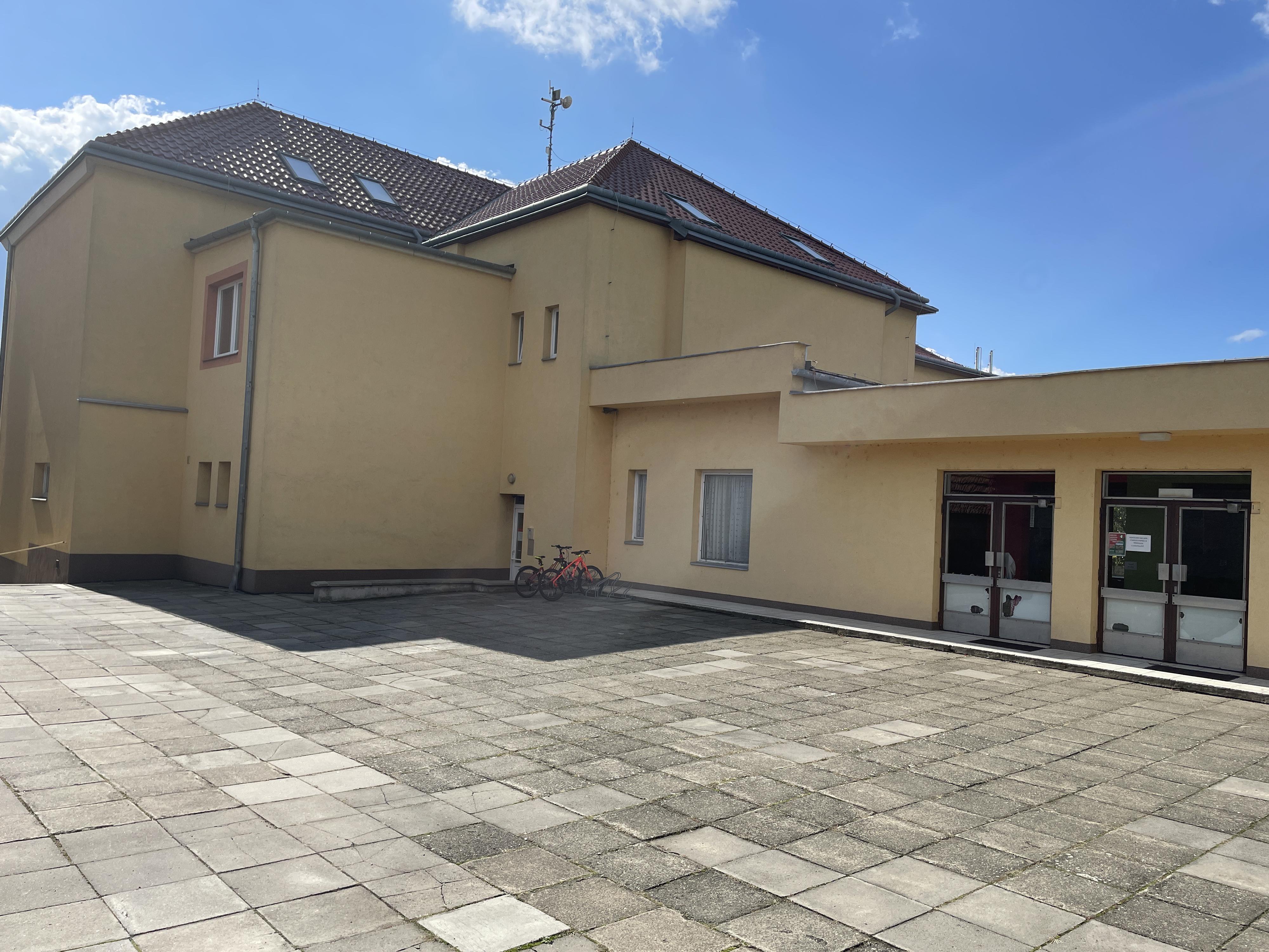 Obecní knihovna Radslavice foto 3