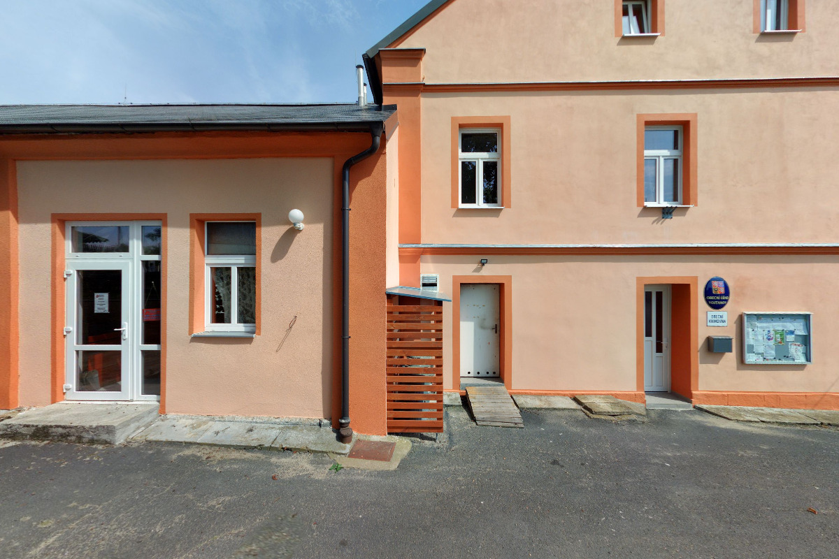 Vojtanov - obecní úřad foto 1