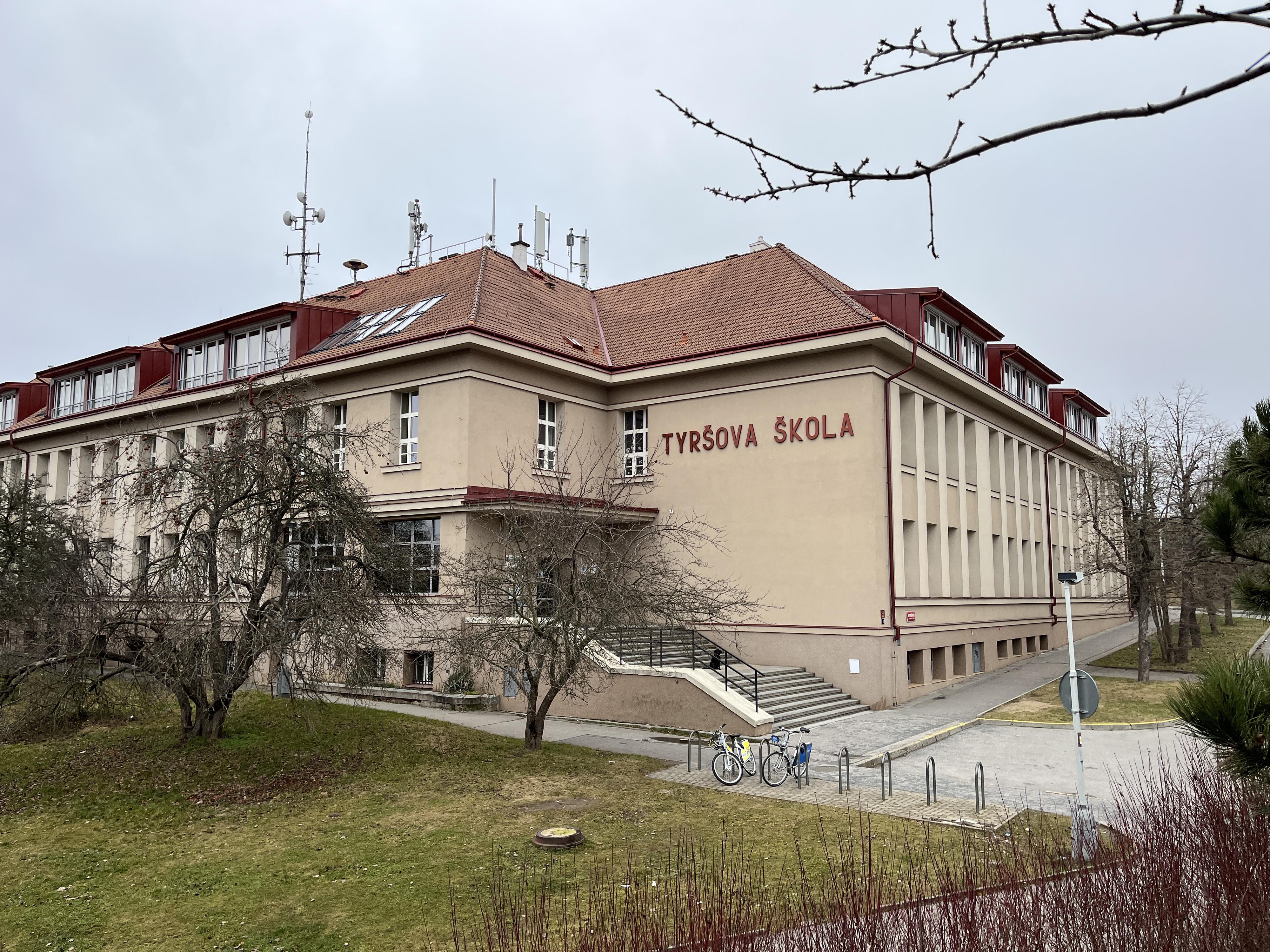 Tyršova základní škola a mateřská škola Praha 5 - Jinonice, U Tyršovy školy 1/430 foto 4
