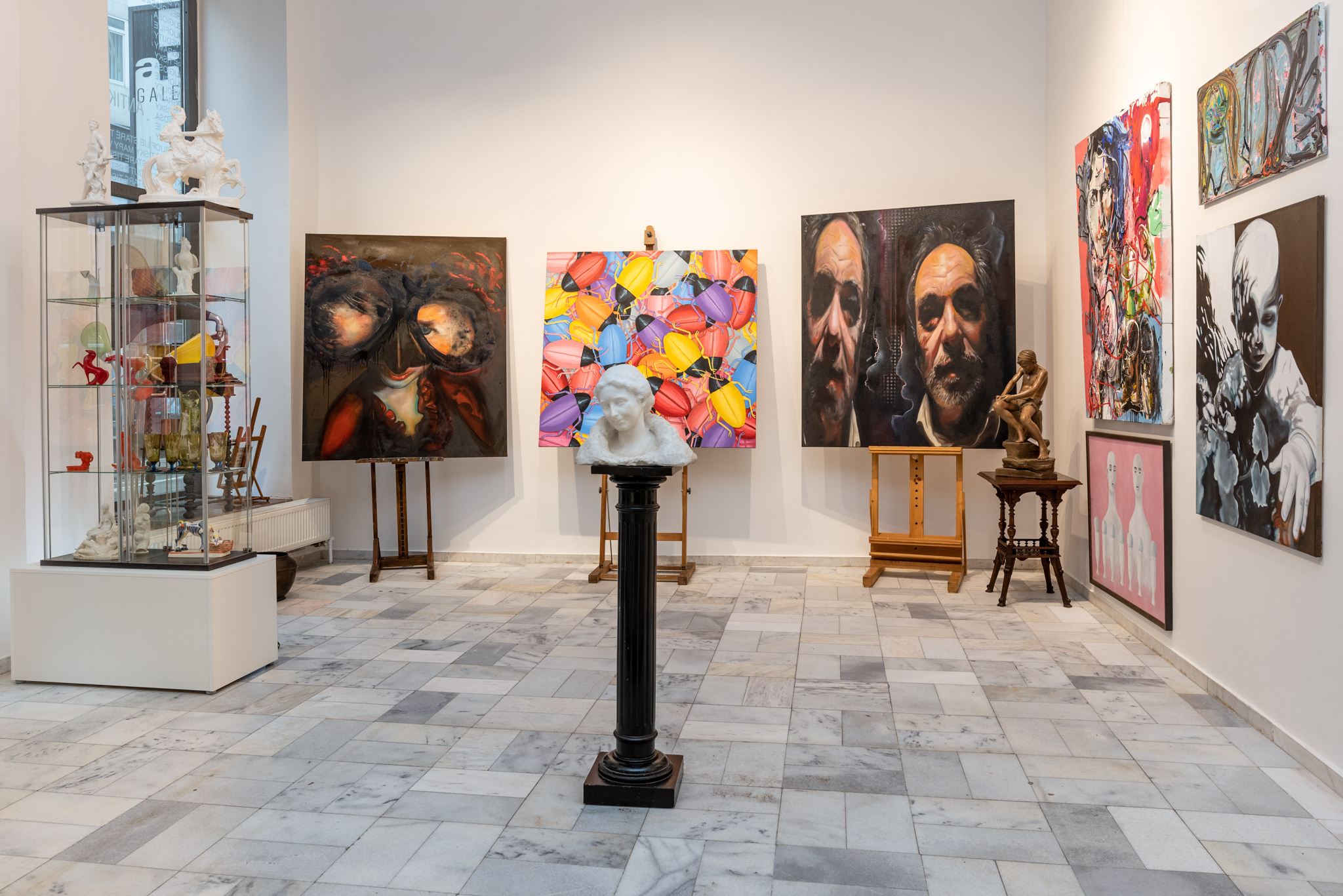 Galerie GRACiANO (antik - šperky - umění) - PRAHA foto 6