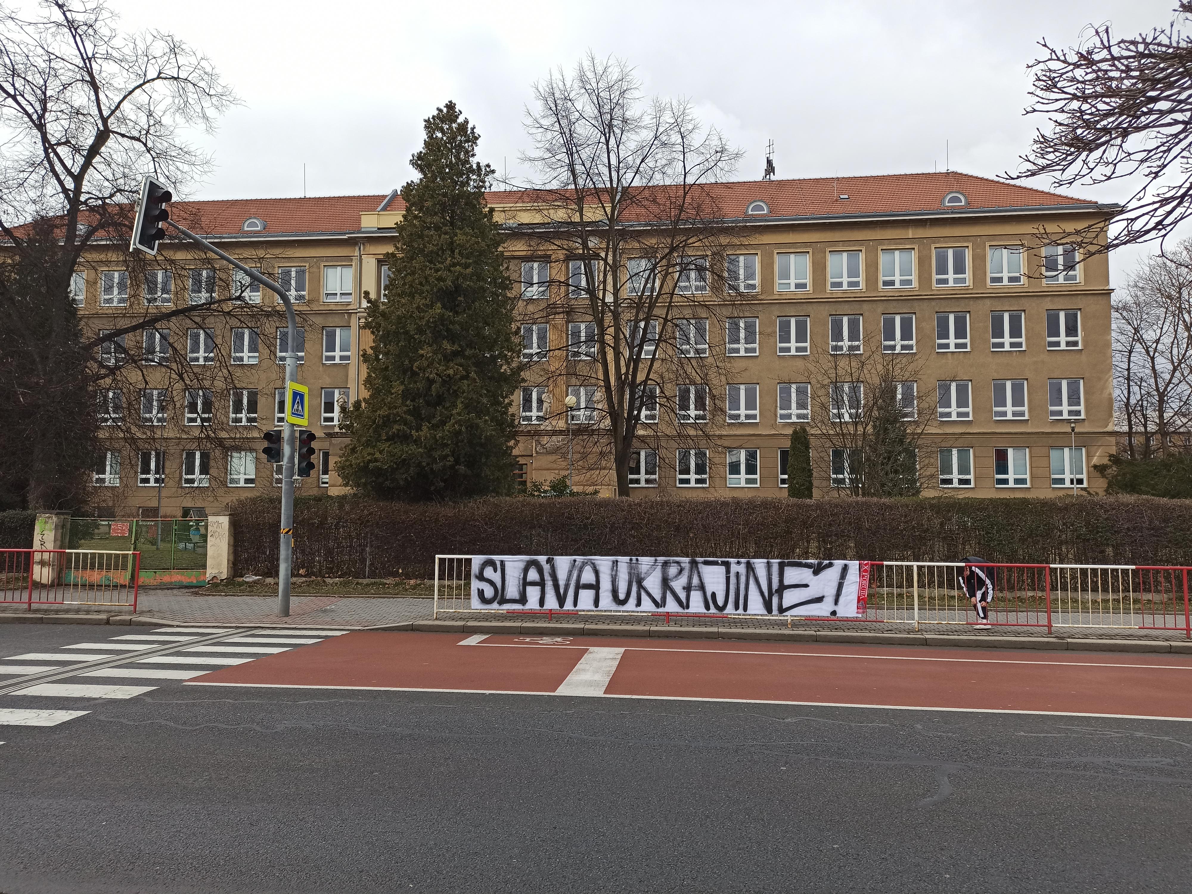 ZŠ Porubská 832 foto 3