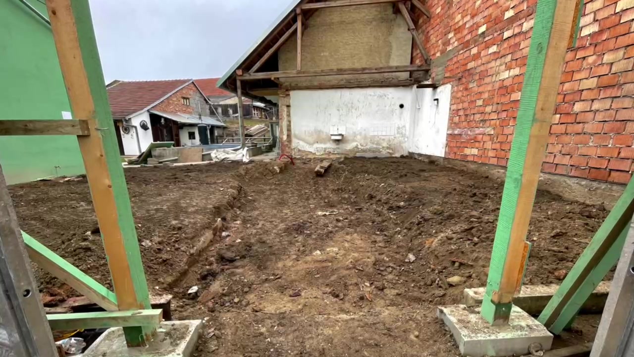 Zemní práce Jakub Žilka foto 2 (náhled videa)
