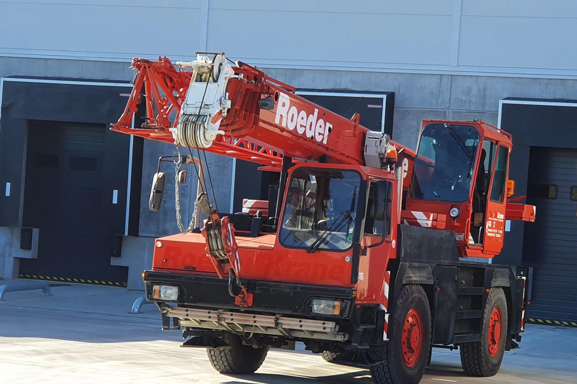 Autojeřáb Praha Ladislav Pěkný