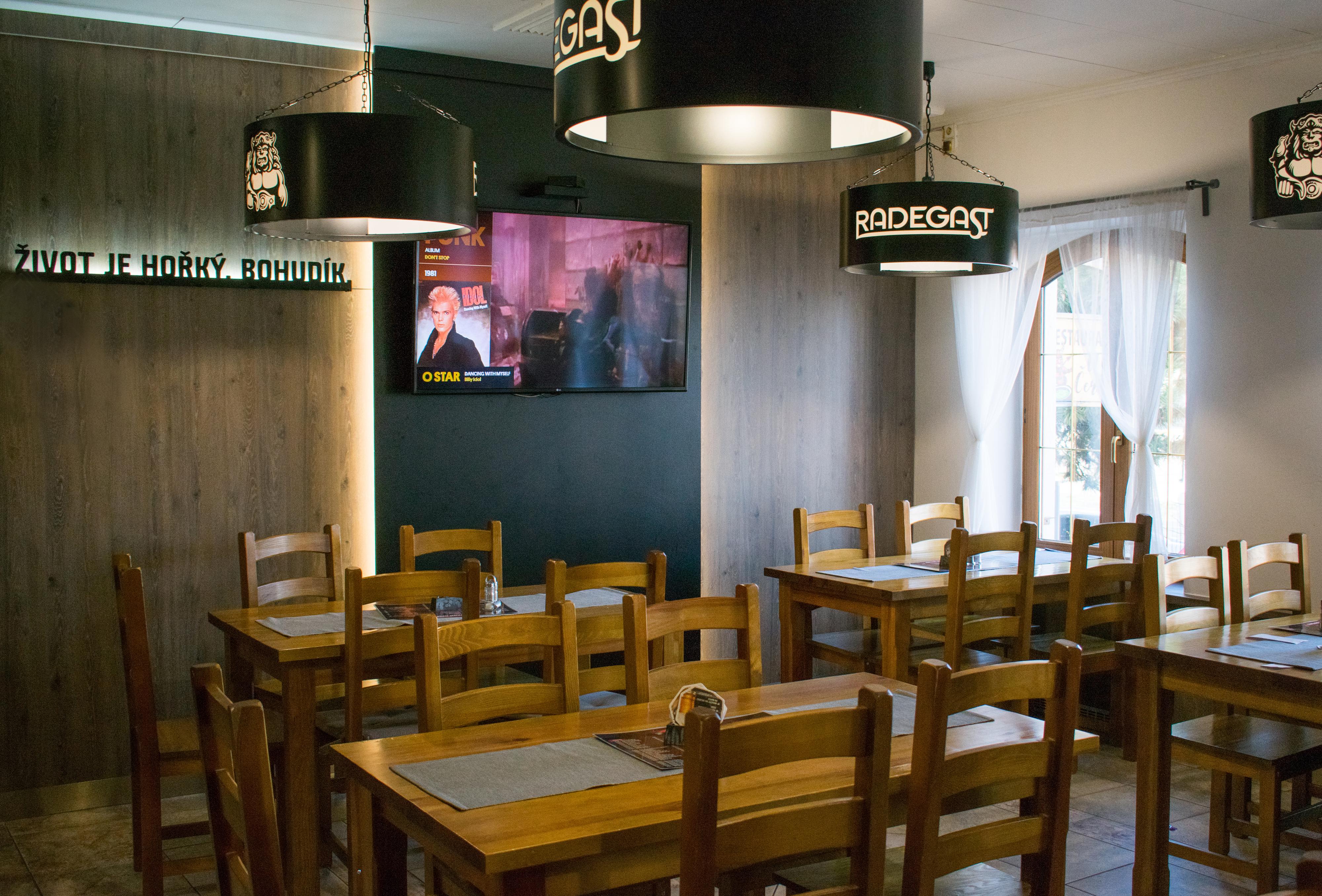 Restaurace U Čerta foto 2