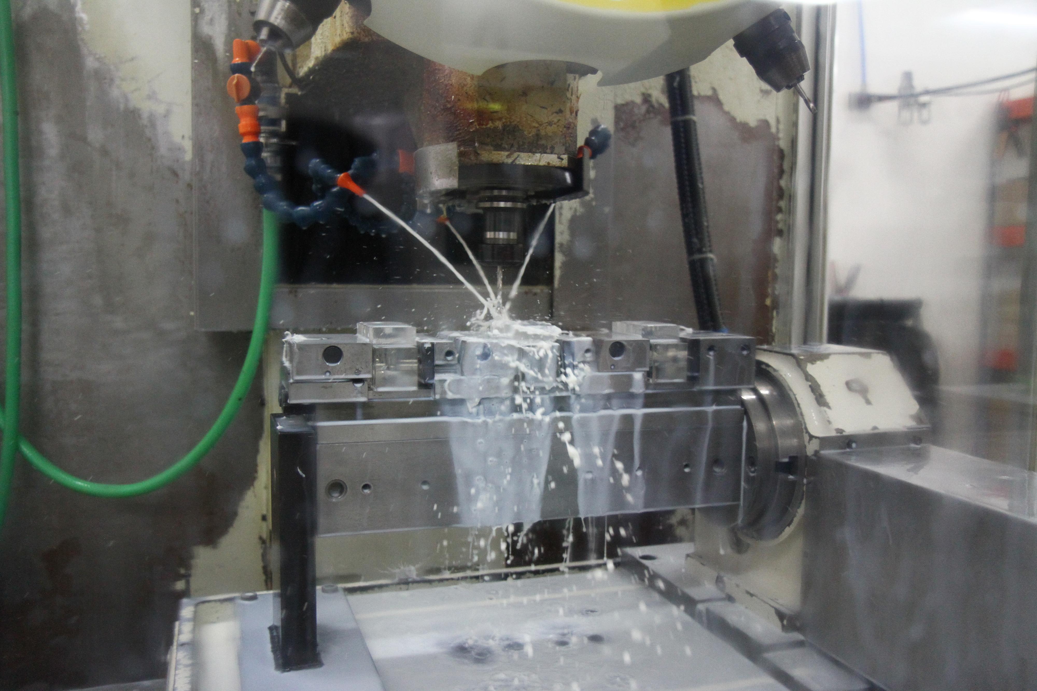 MEDAEX - PLAST - international s.r.o. foto 4
