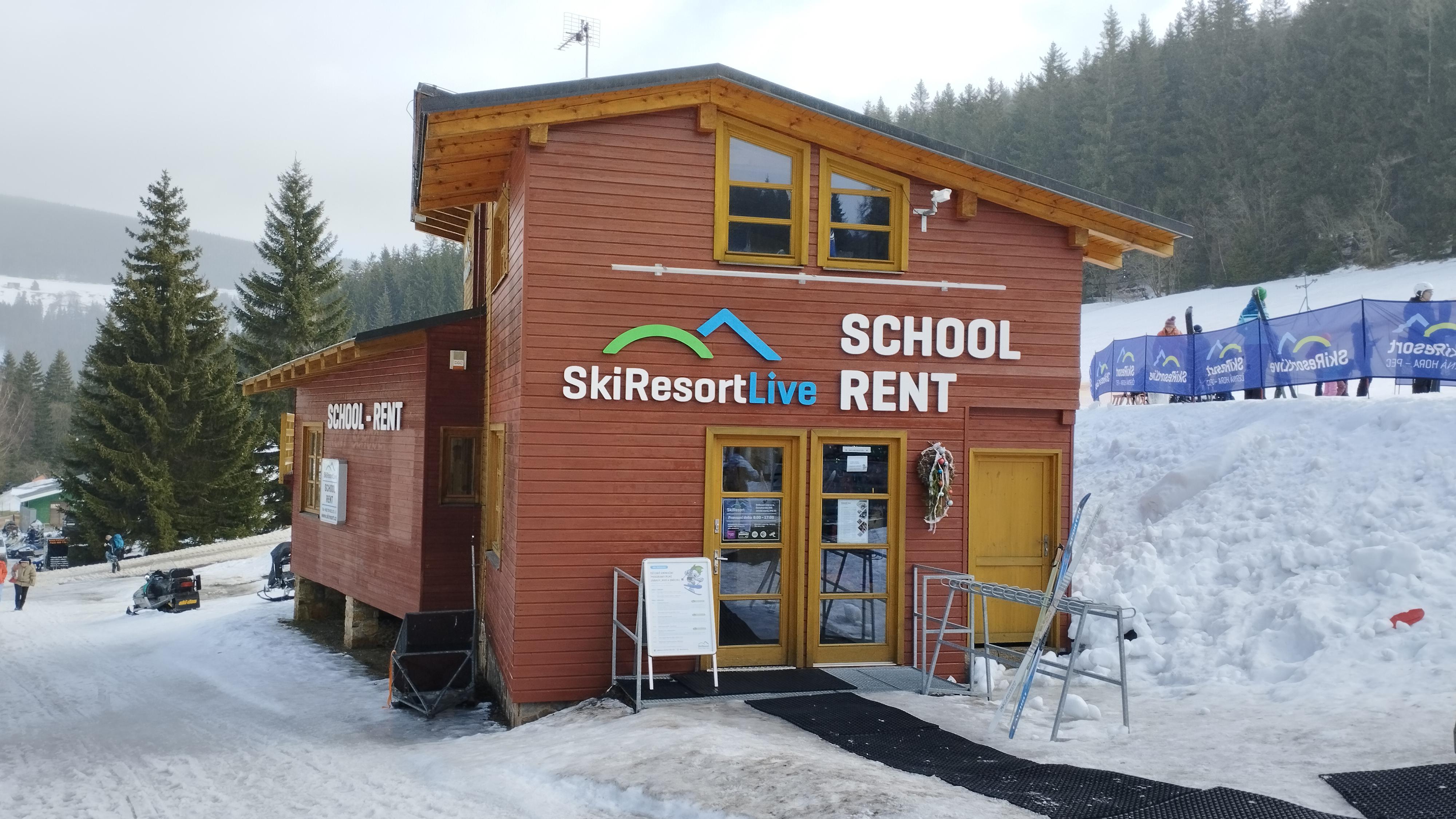 Lyžařská škola & Půjčovna | SkiResort Live foto 5