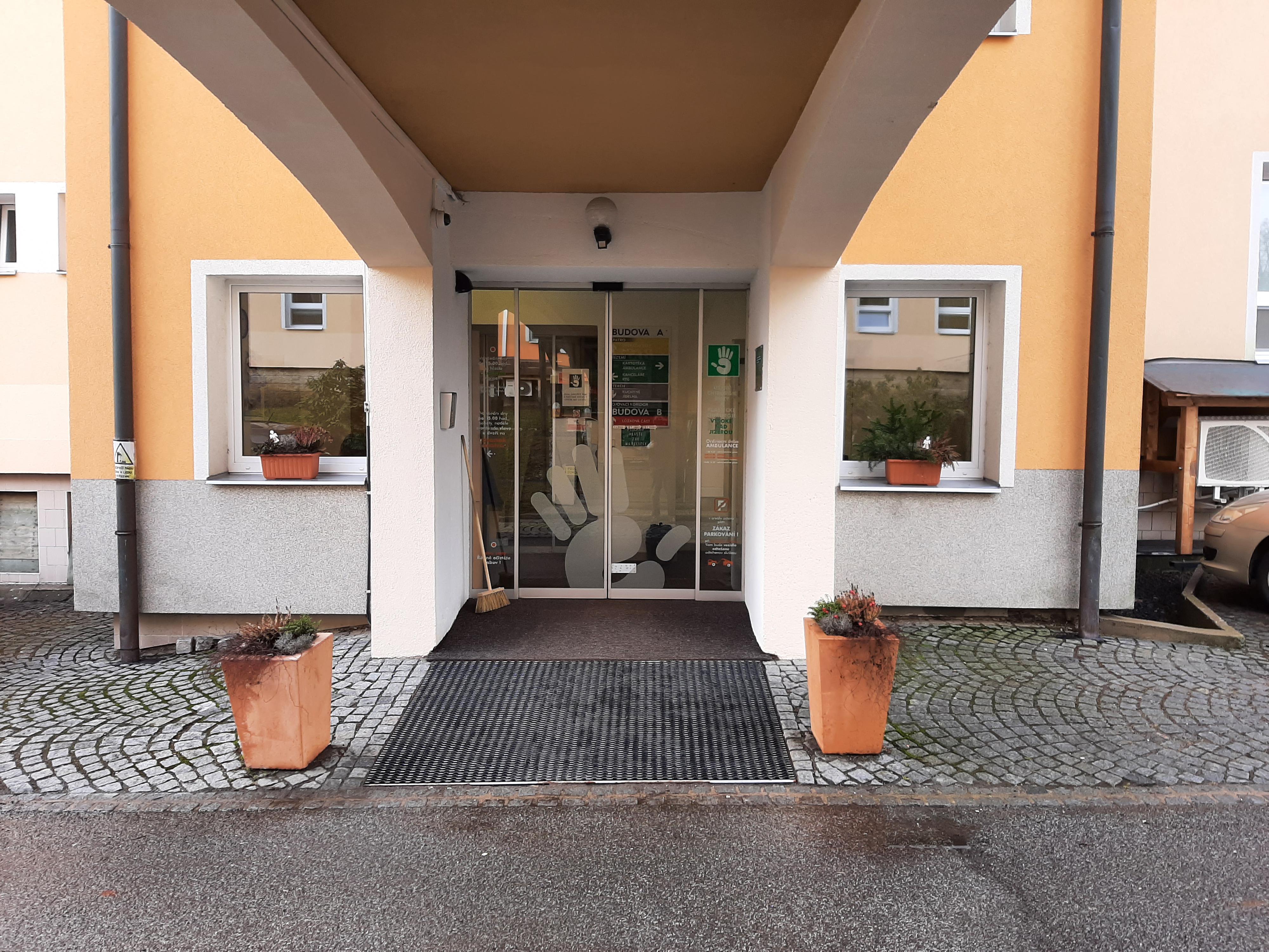 Ústav chirurgie ruky a plastické chirurgie foto 4