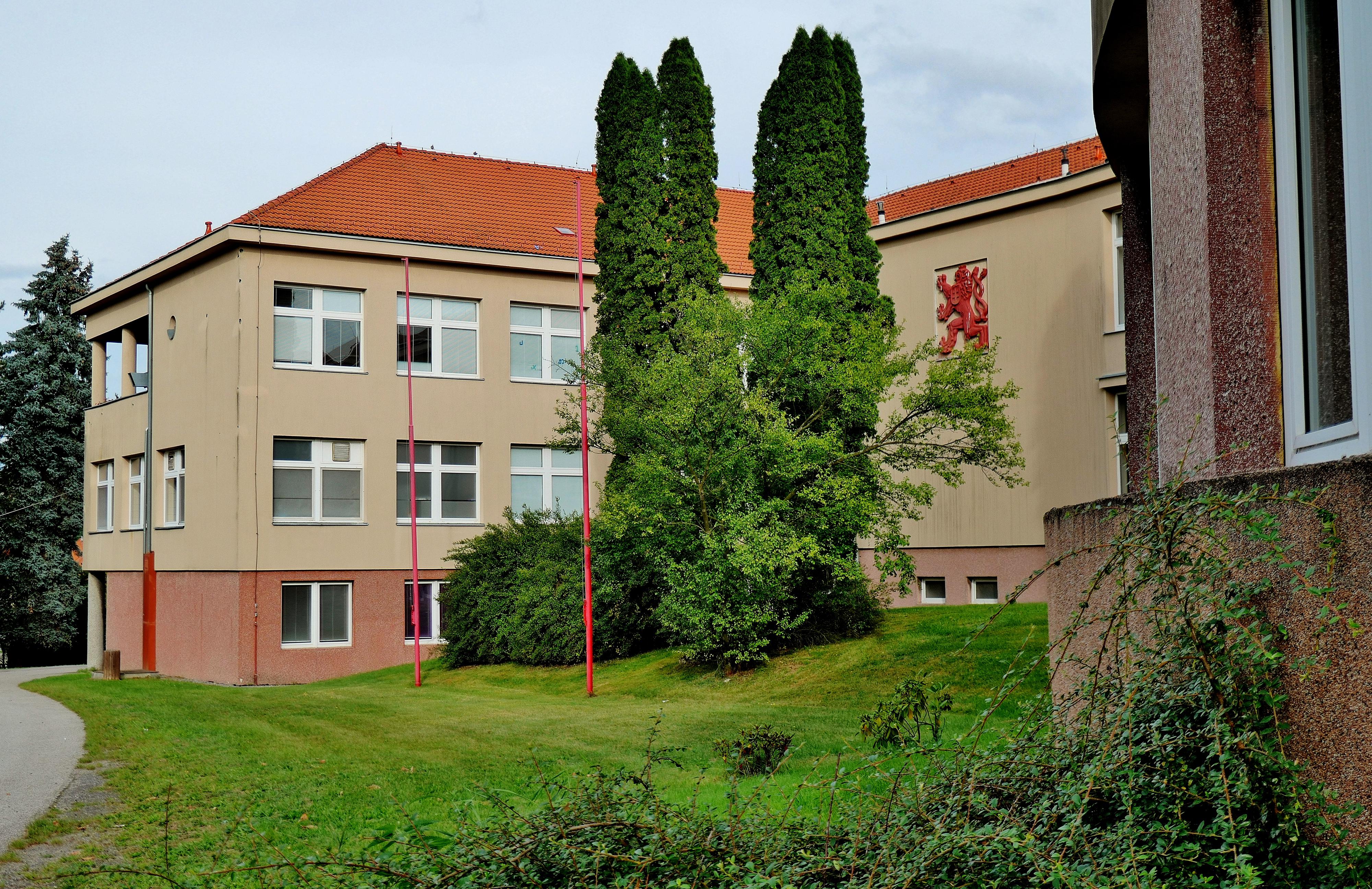 ZŠ Týn nad Vltavou, Malá Strana foto 2