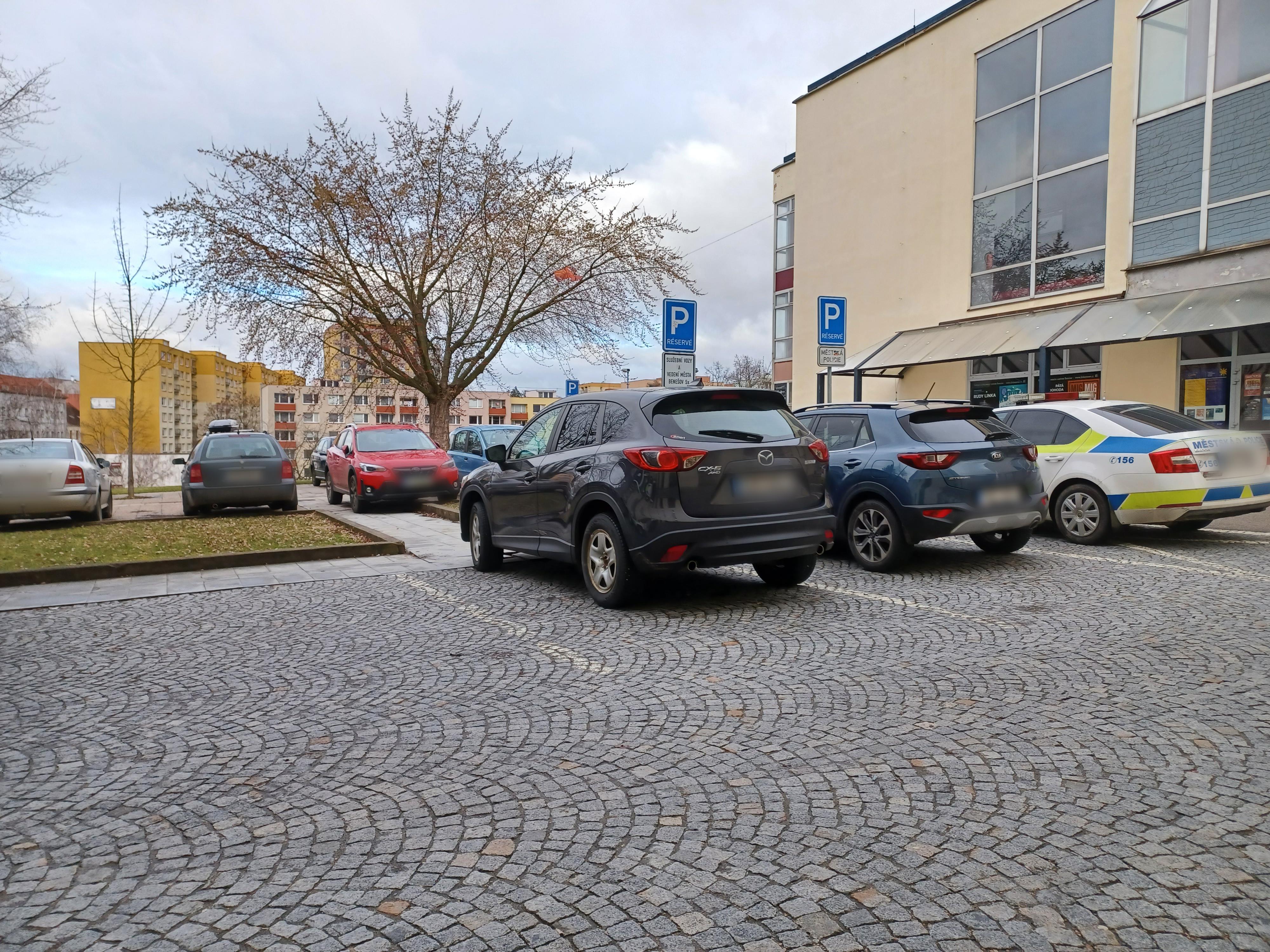 Kulturní dům Karlov foto 5