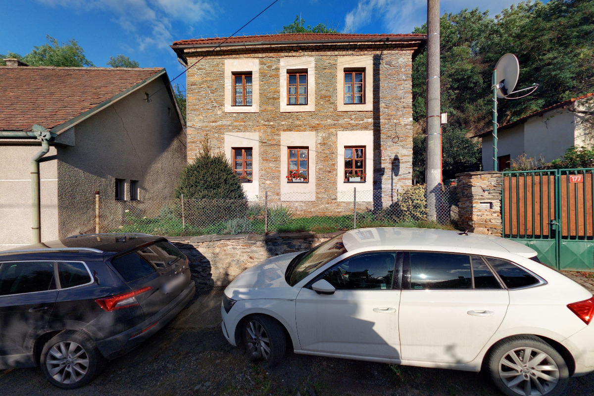 Karel & Ivana Šmíd - Realitní makléři