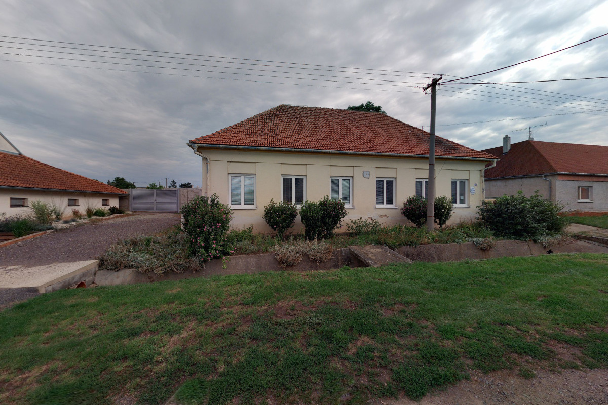 Místní knihovna Hrádek