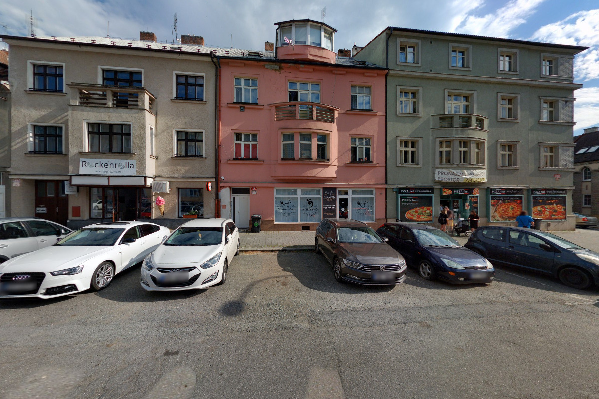 Vlásky a copánky Andy