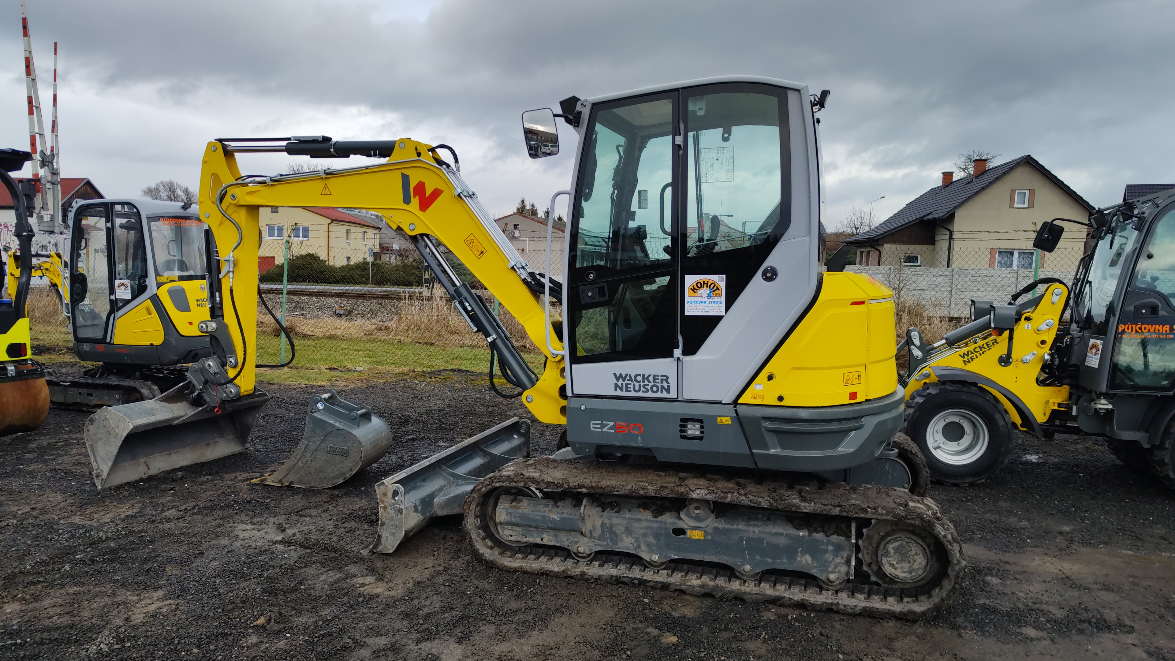 NIKAS COMPANY PLUS s.r.o. - přeprava stavebního materiálu