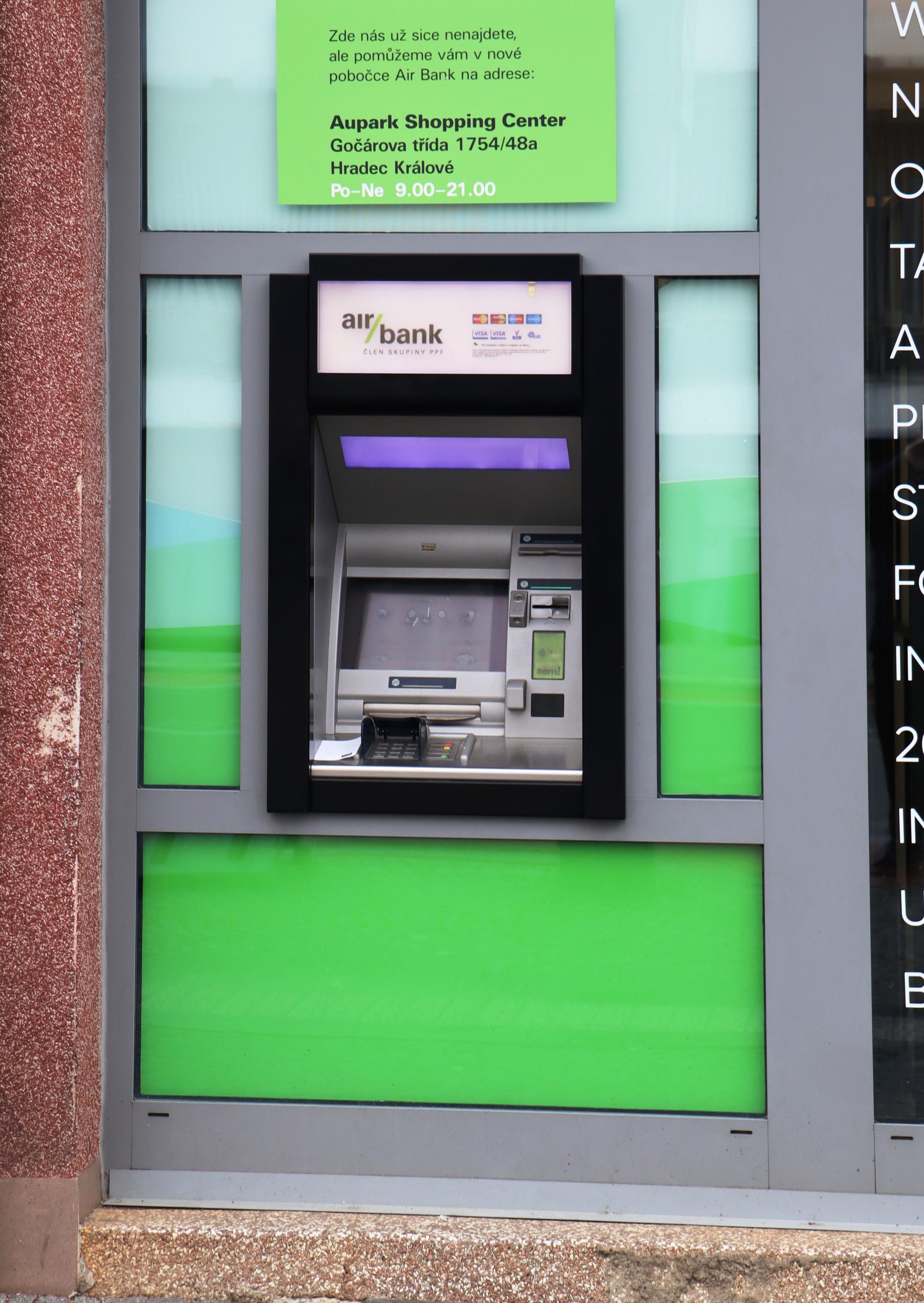 Bankomat Air Bank foto 2